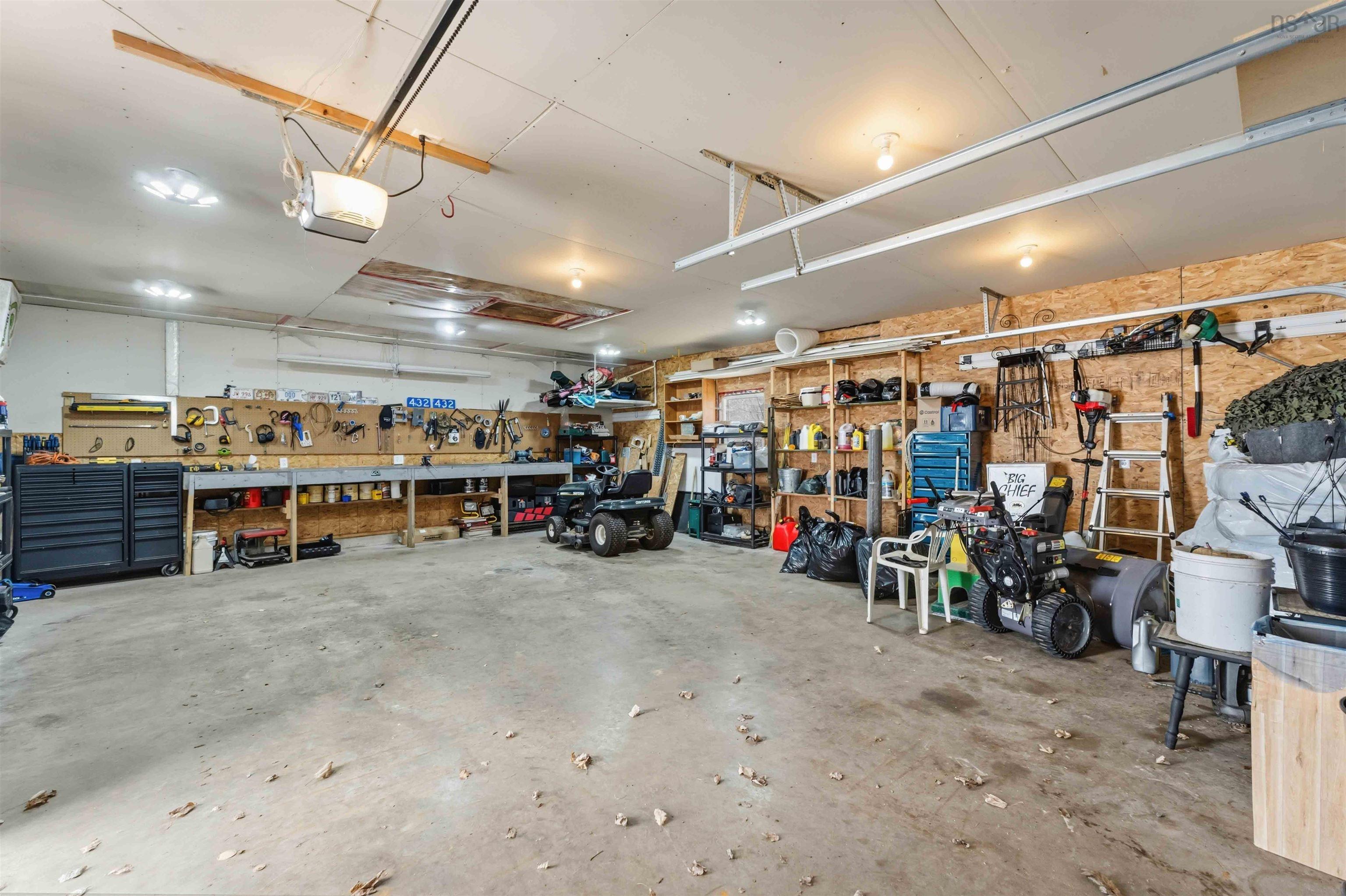 $429,988.00: 432 Hall Road, South Greenwood