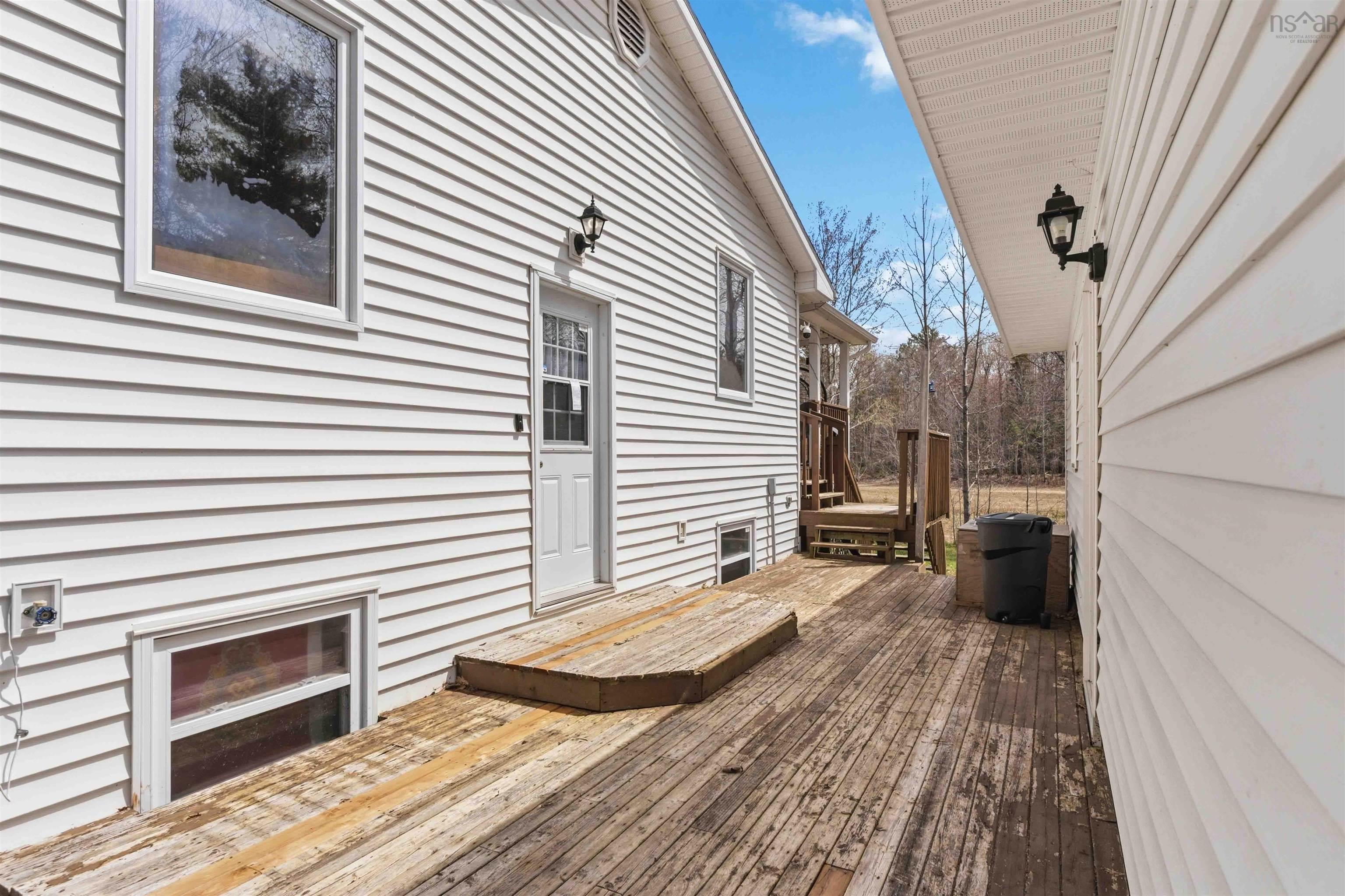 $429,988.00: 432 Hall Road, South Greenwood
