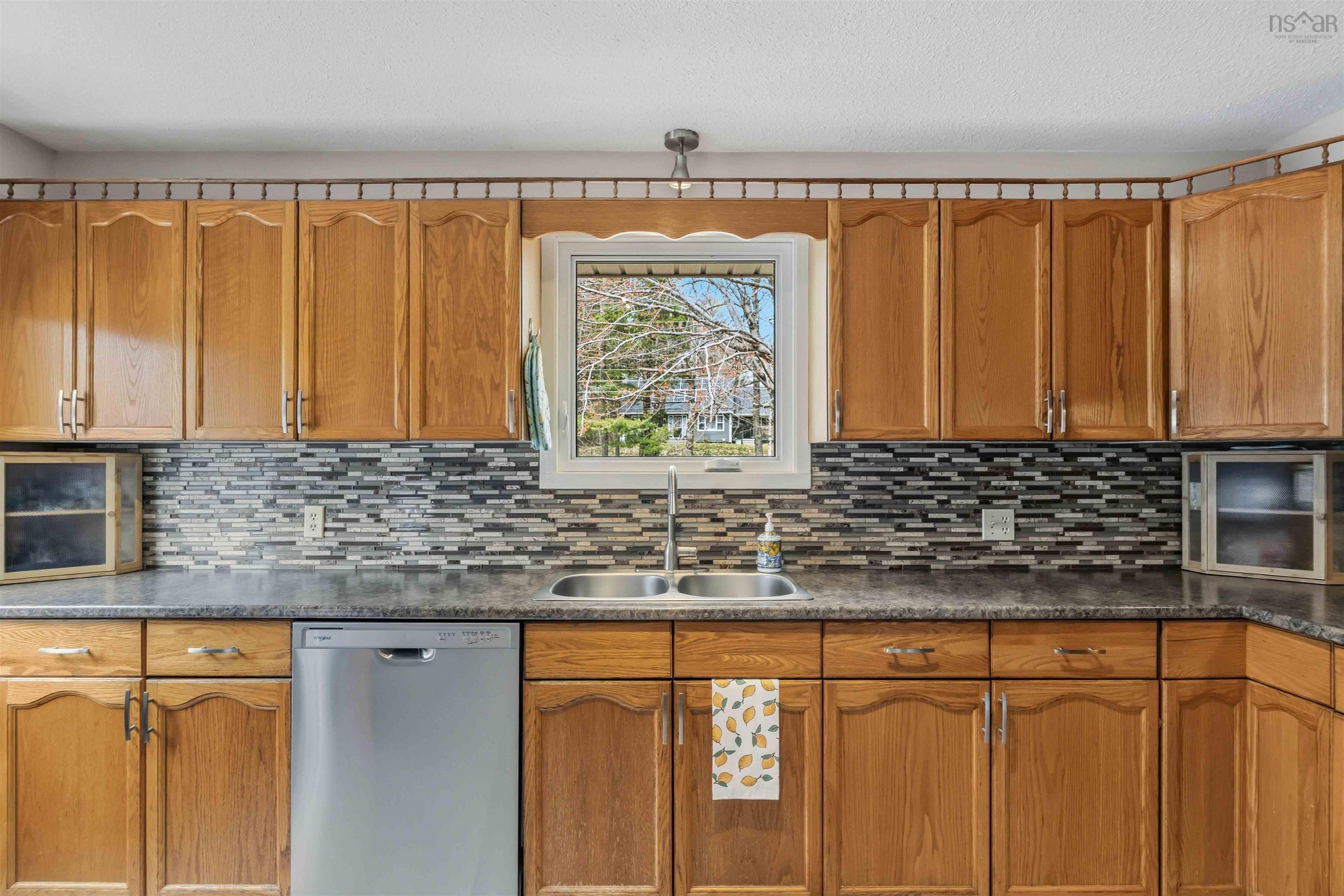 $429,988.00: 432 Hall Road, South Greenwood