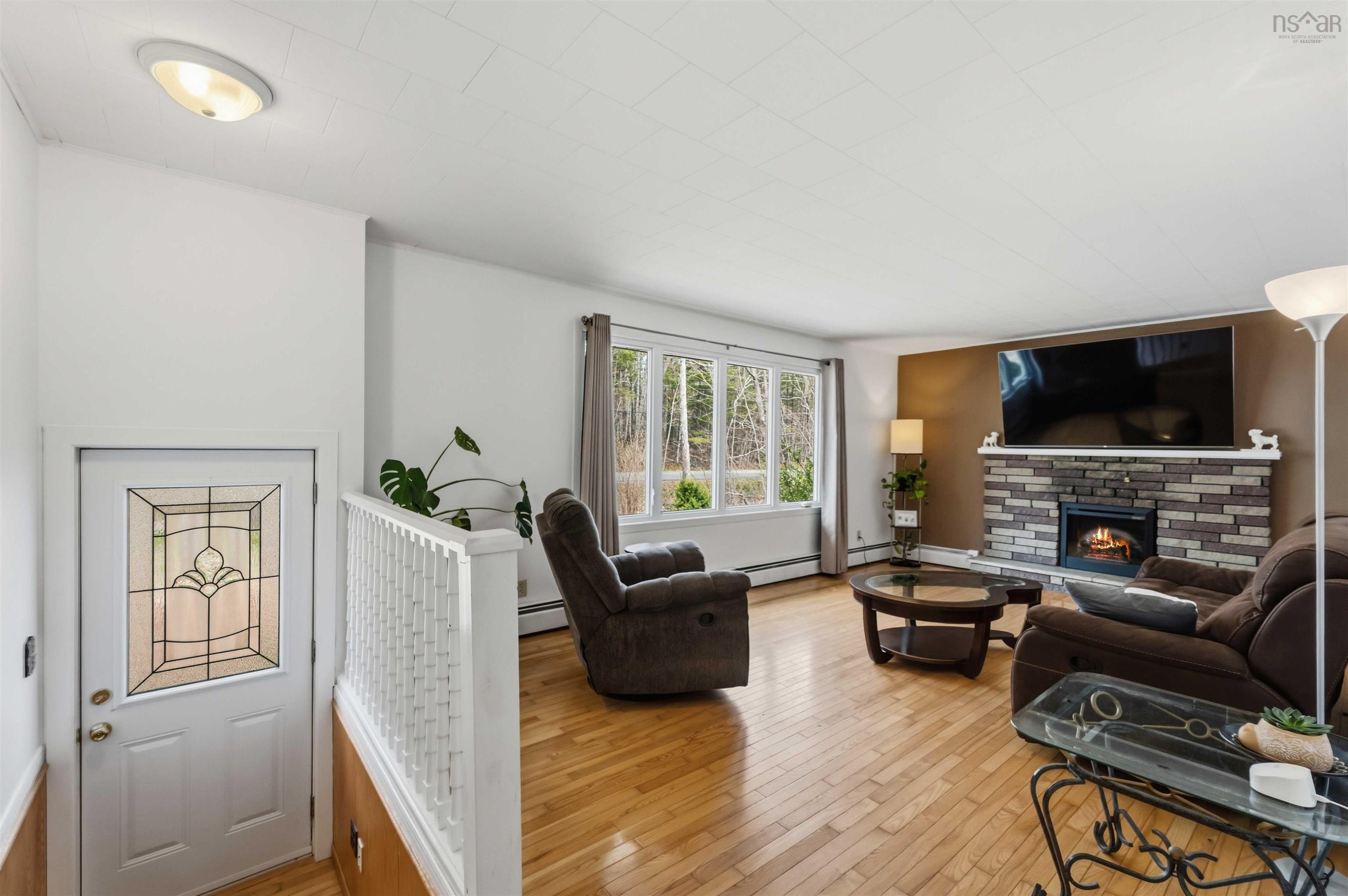 $429,988.00: 432 Hall Road, South Greenwood