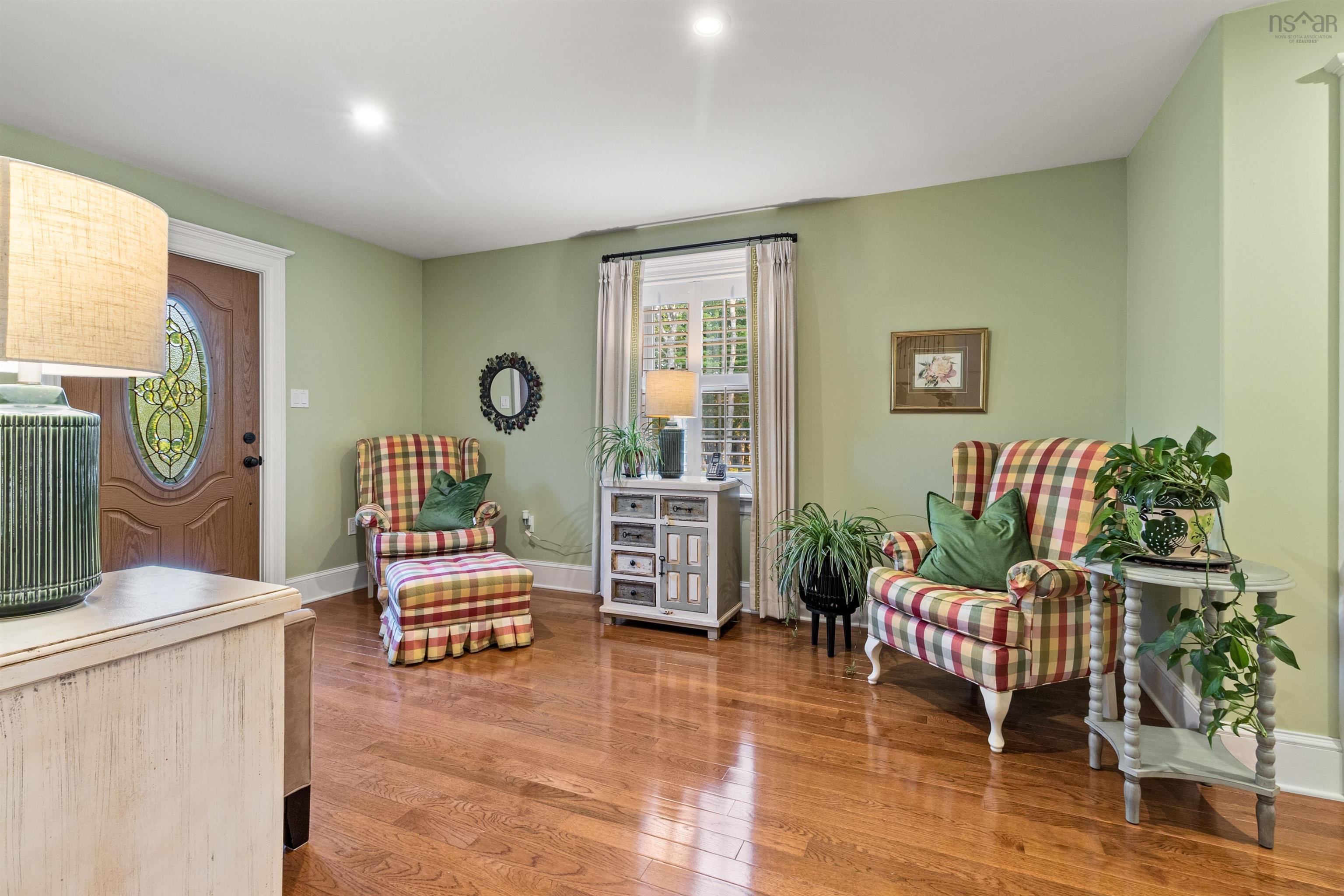 $1,100,000.00: 1731 West Side Lochaber Road, North Lochaber