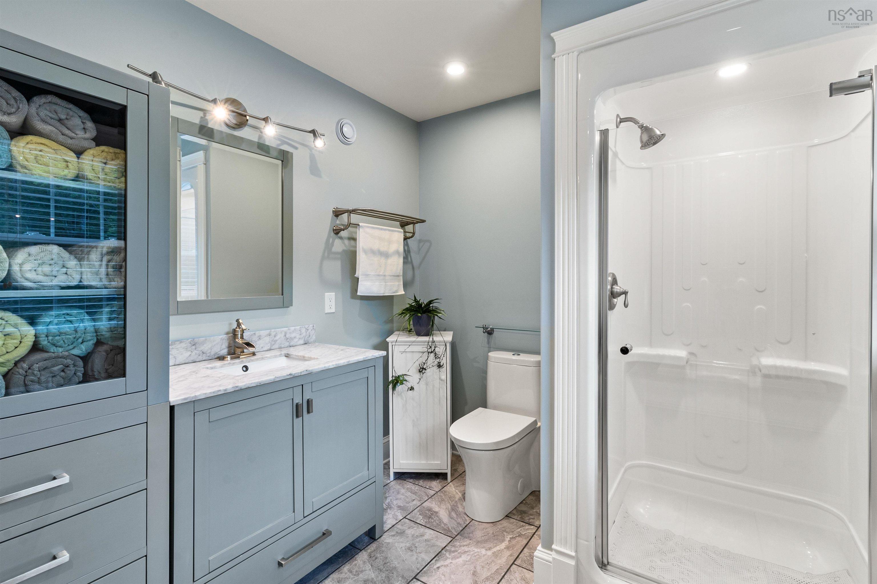 $1,100,000.00: 1731 West Side Lochaber Road, North Lochaber