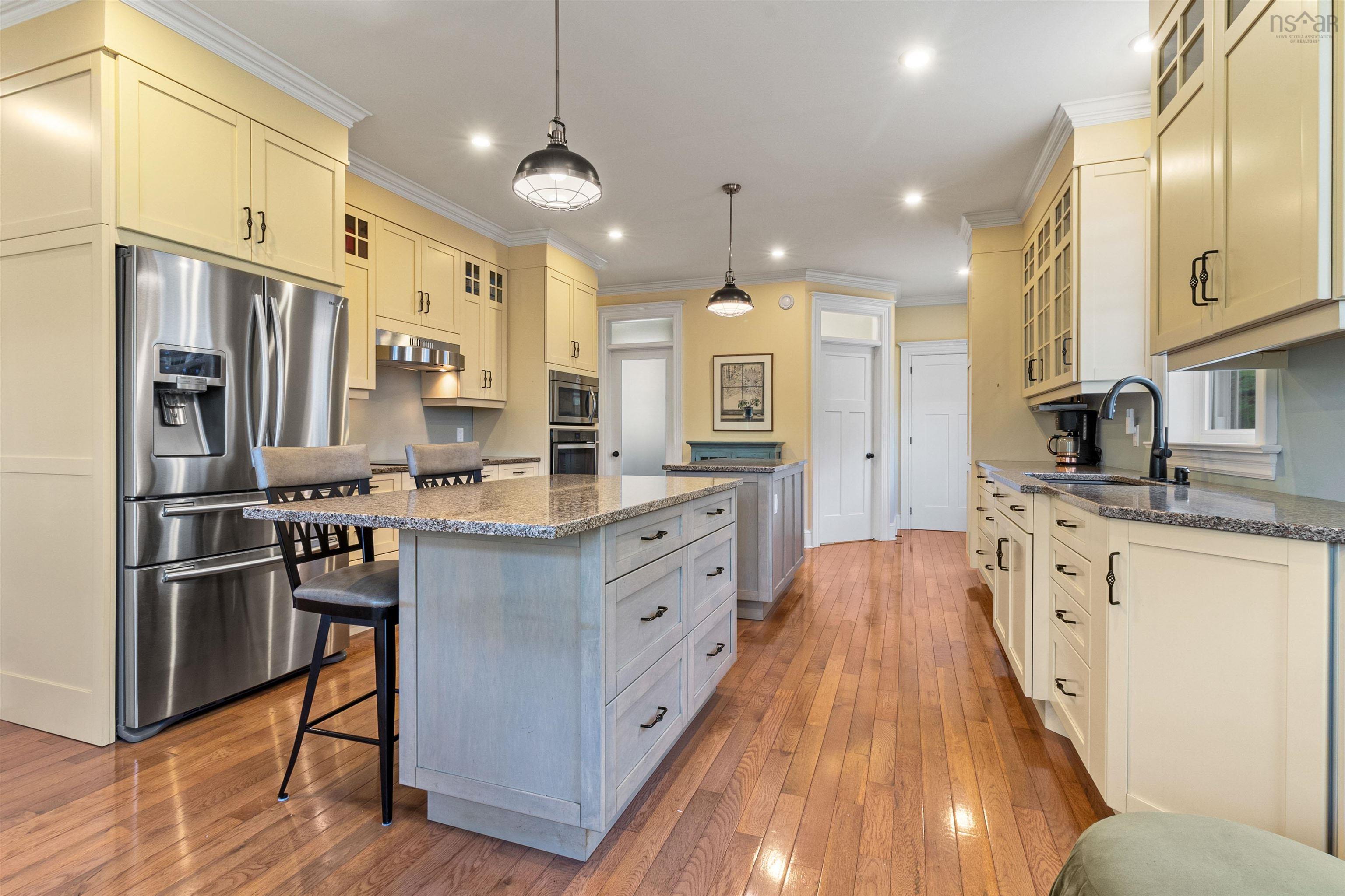 $1,100,000.00: 1731 West Side Lochaber Road, North Lochaber