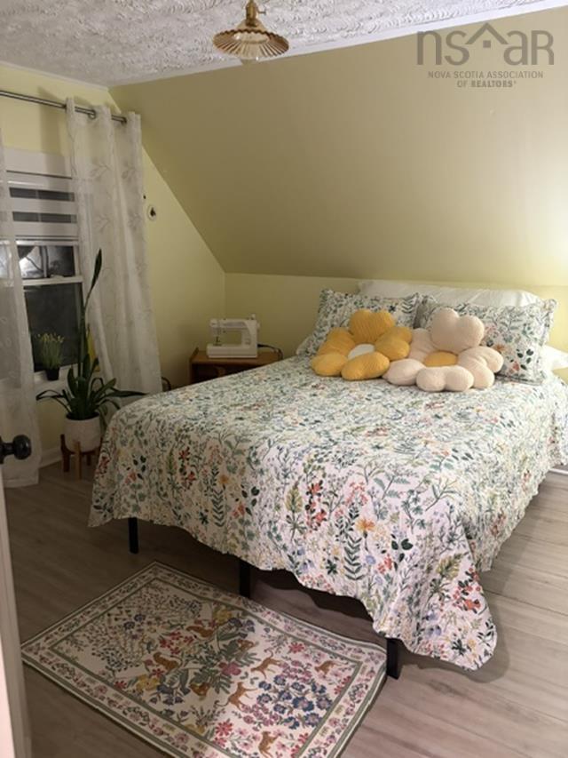 $339,000.00: 1208 Stoney Island Road, Stoney Island
