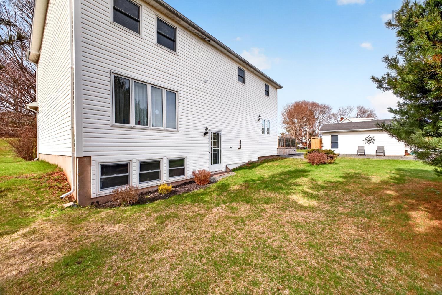 $498,400.00: 489 SALMON RIVER Road, Valley