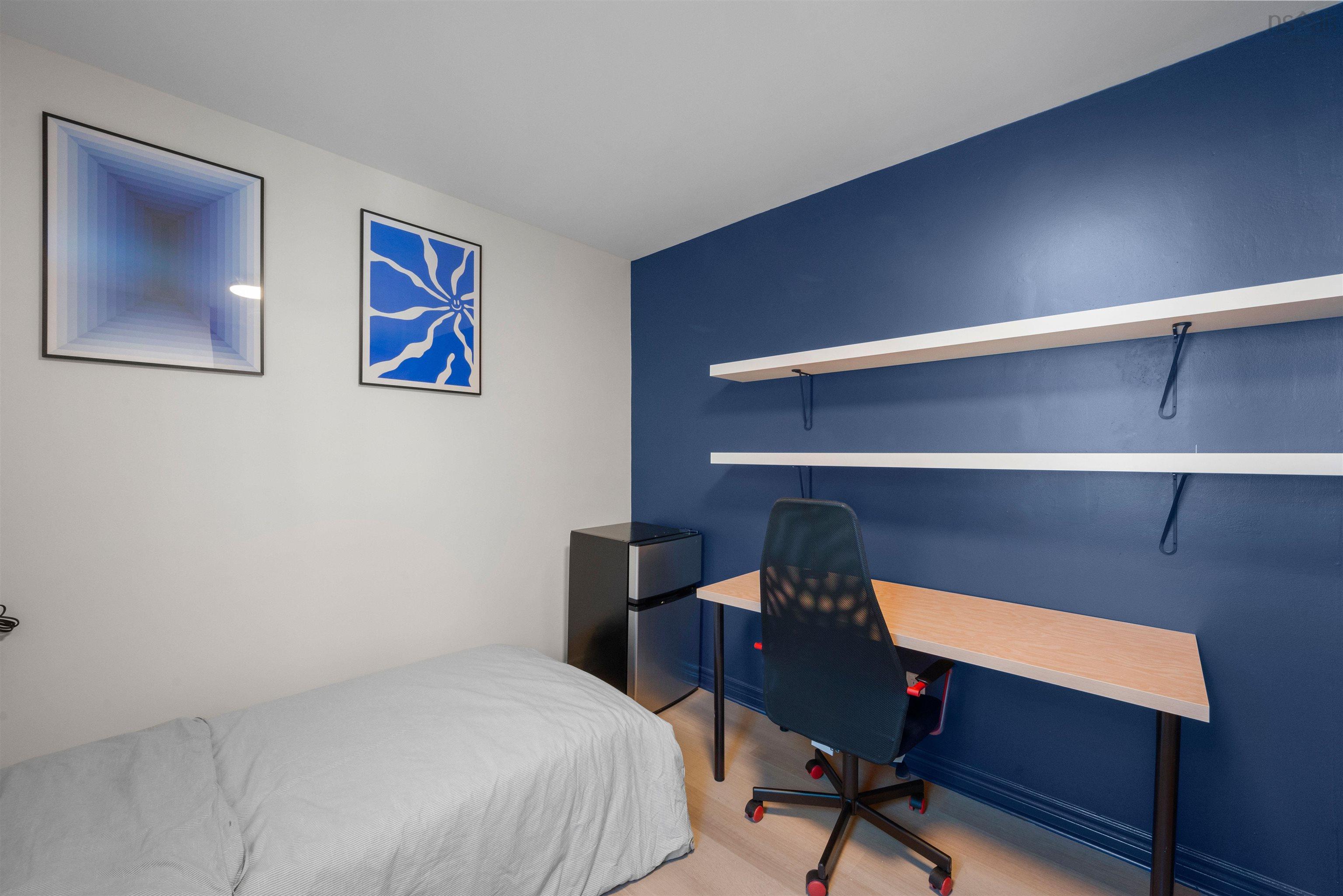$6,600,000.00: 6033 South Street, Halifax Peninsula