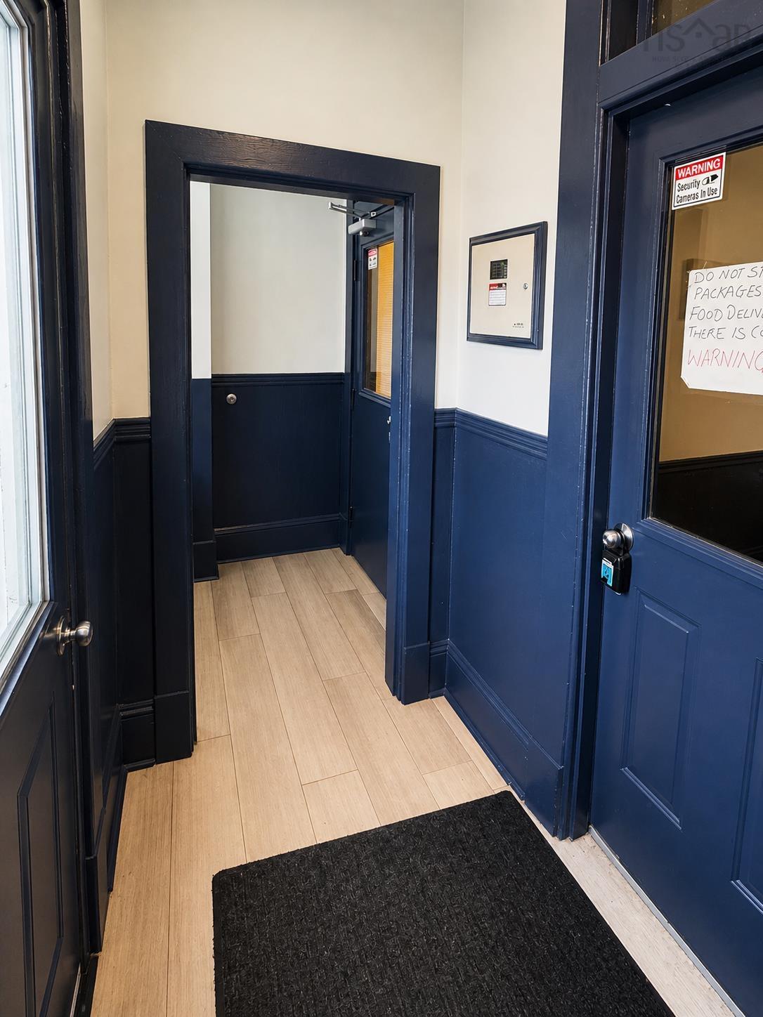 $6,600,000.00: 6033 South Street, Halifax Peninsula
