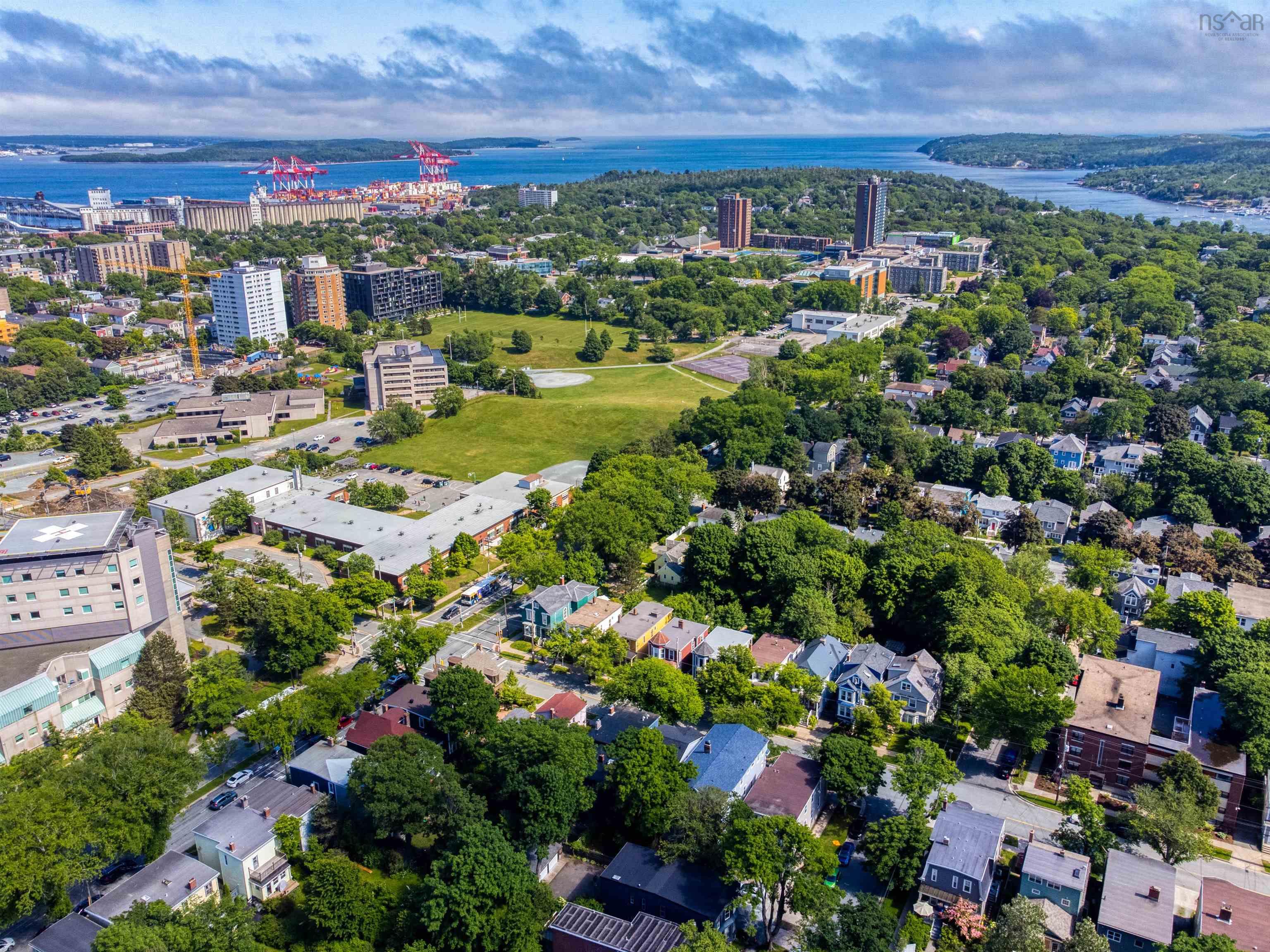 $6,600,000.00: 6033 South Street, Halifax Peninsula