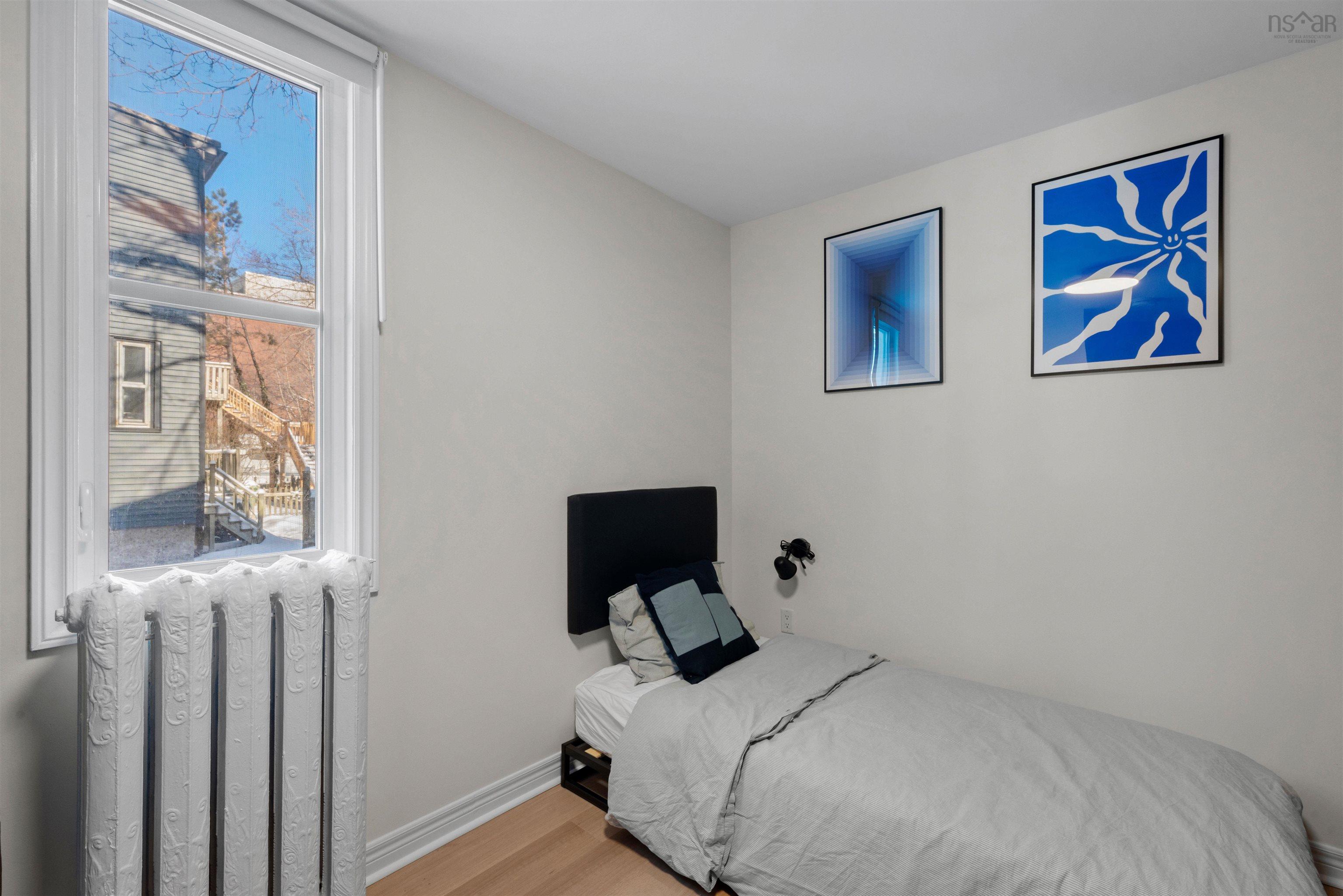 $6,600,000.00: 6033 South Street, Halifax Peninsula