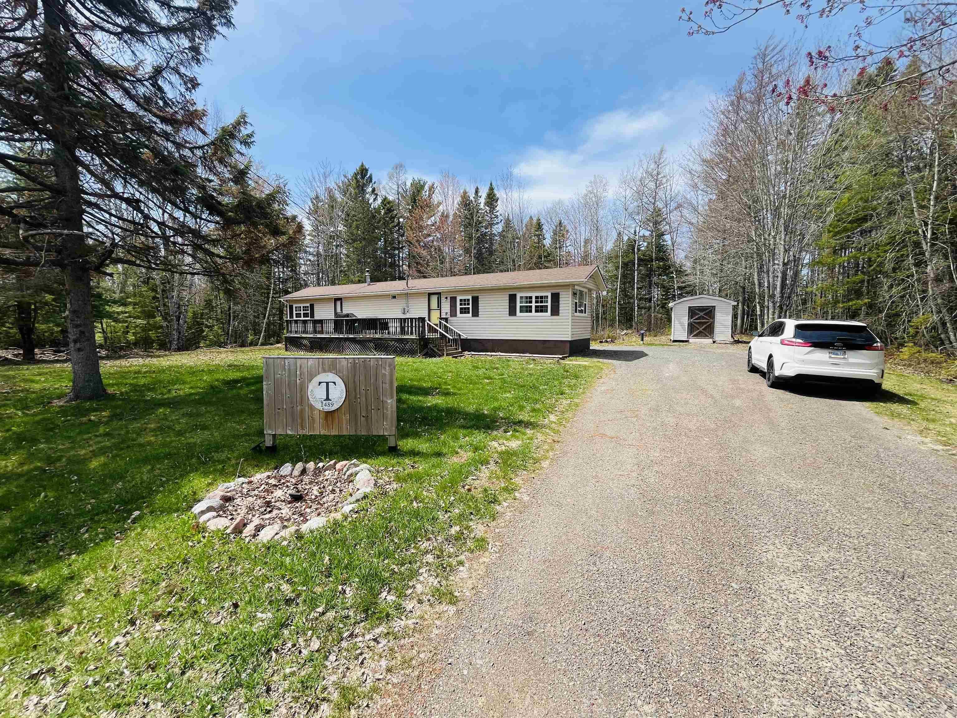 $179,900.00: 1489 Kolbec Road, Kolbec