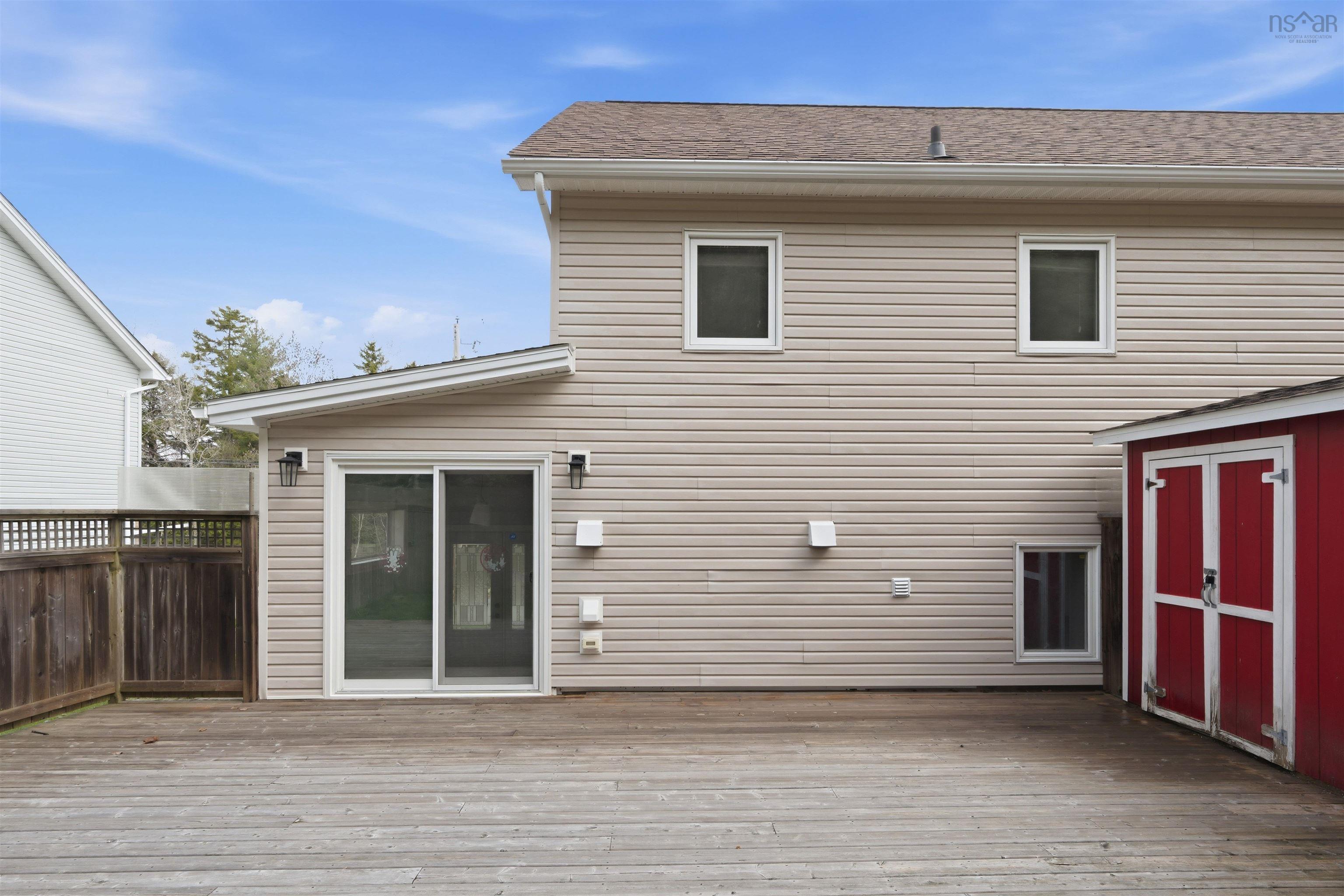 $499,900.00: 40 Amin Street, Bedford