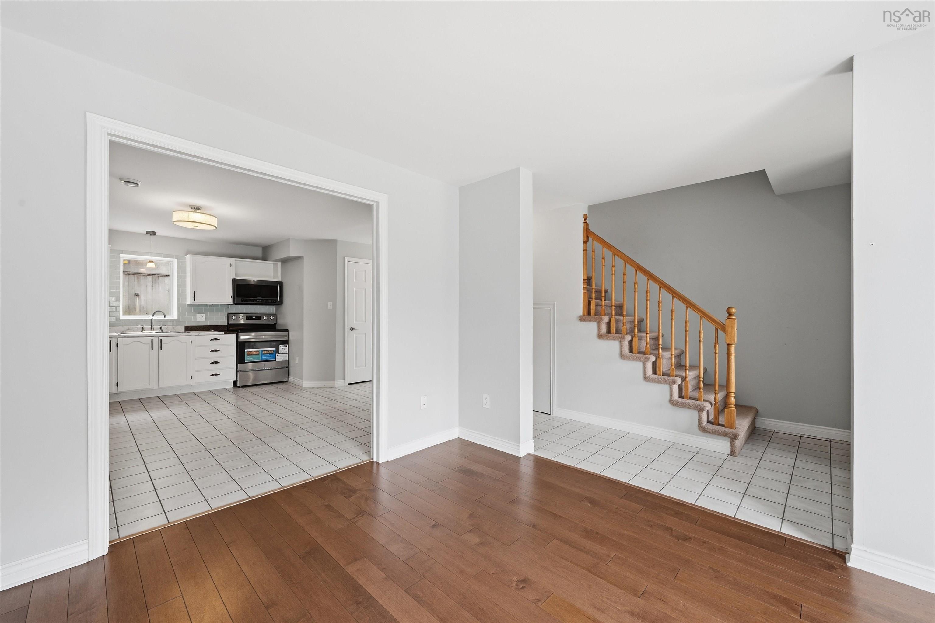 $499,900.00: 40 Amin Street, Bedford