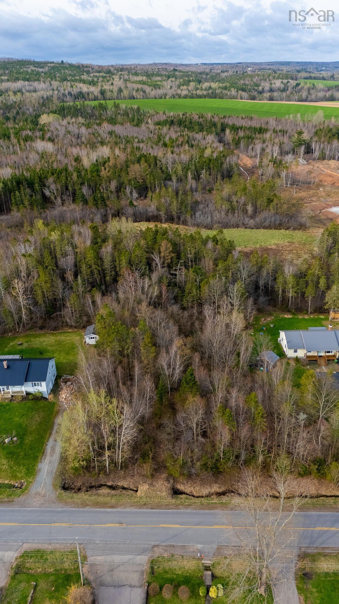 $415,000.00: 346 Oak Island Road, Avonport