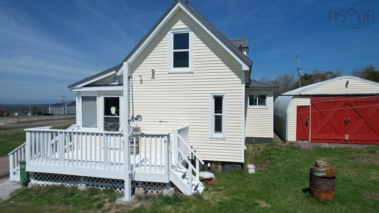 $279,000.00: 81 Queen Street, Springhill