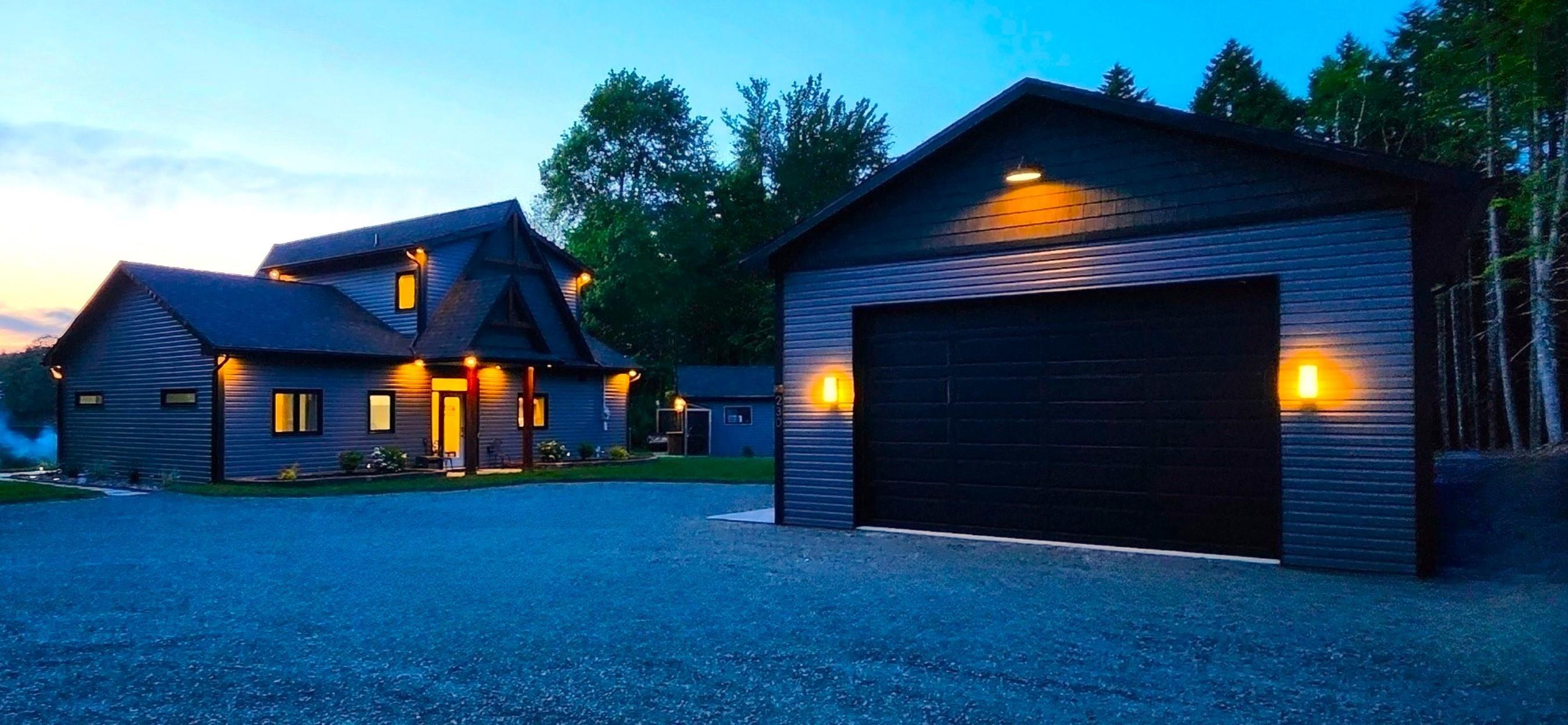 $1,295,000.00: 230 Joudrey Lane, Sweetland