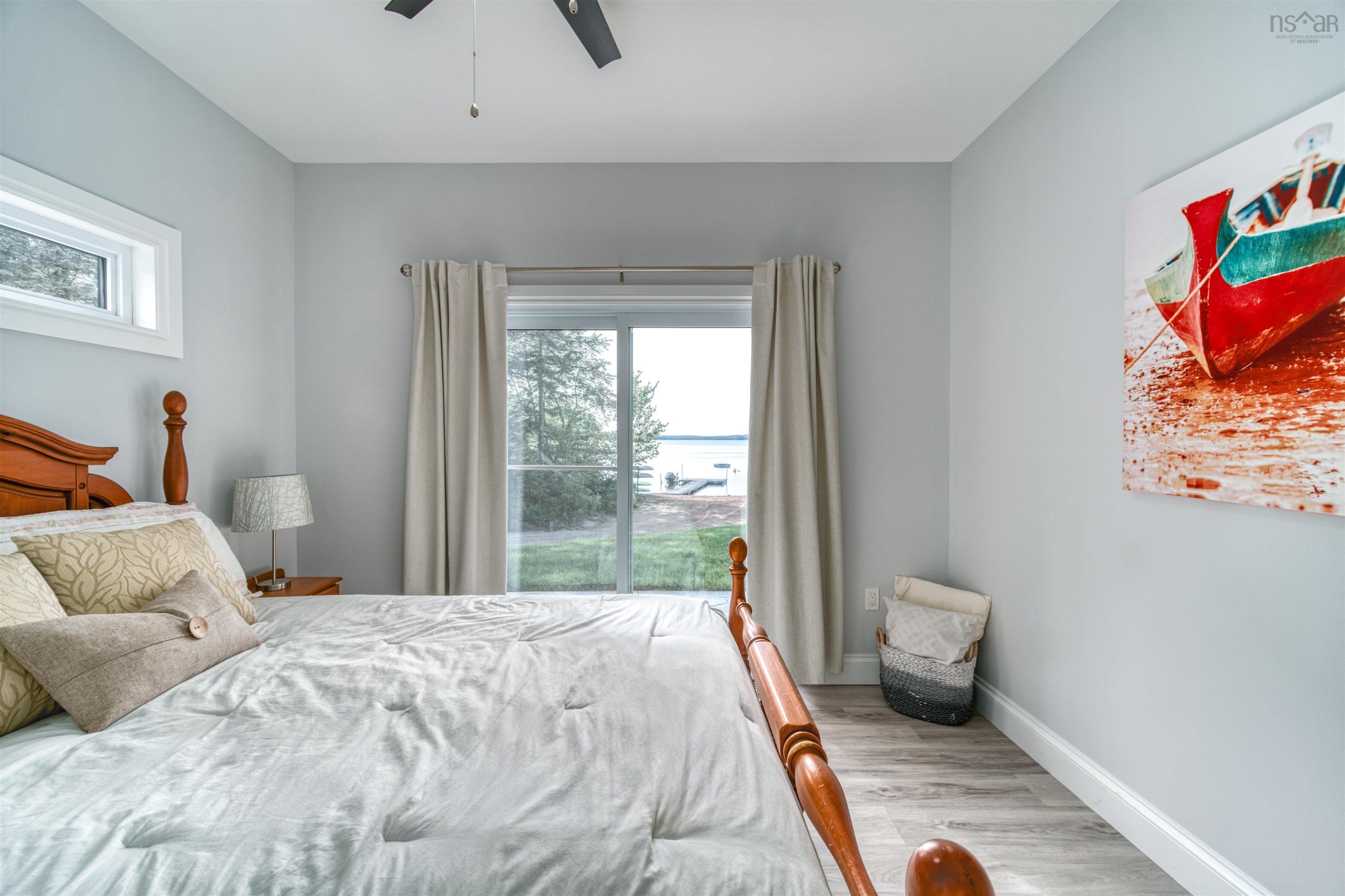 $1,295,000.00: 230 Joudrey Lane, Sweetland