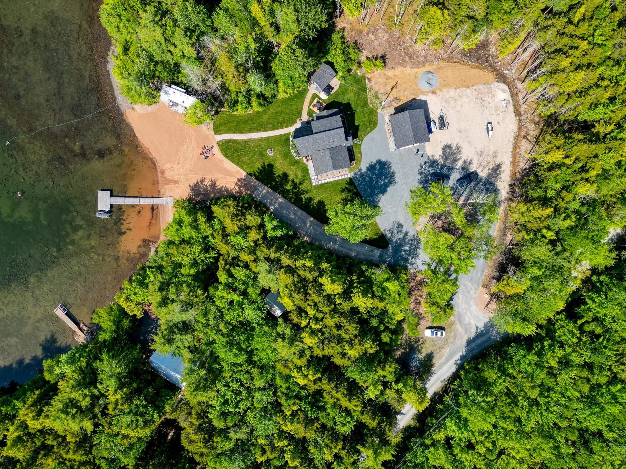 $1,295,000.00: 230 Joudrey Lane, Sweetland