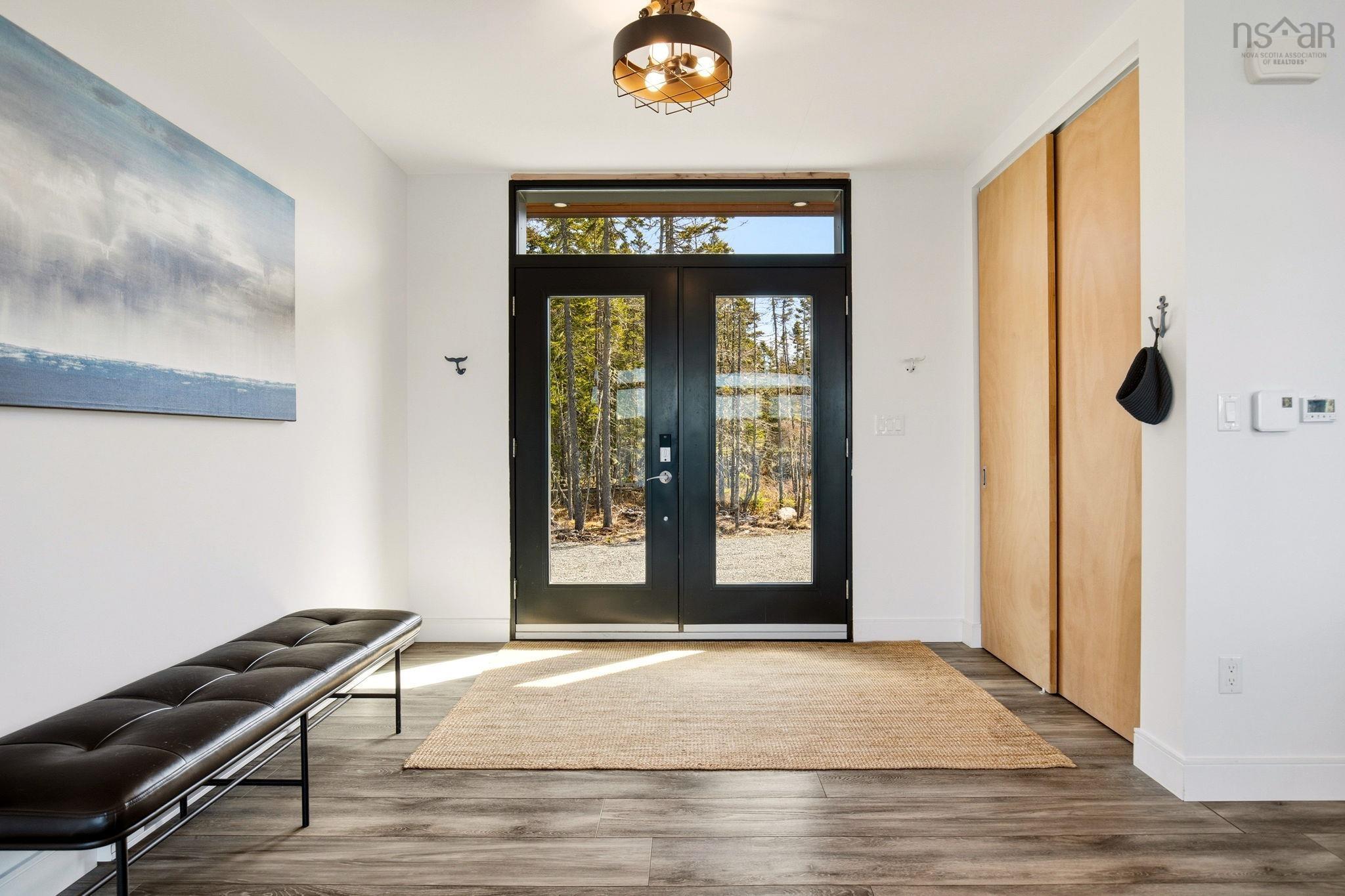 $1,500,000.00: 4125 332 Highway, East Lahave