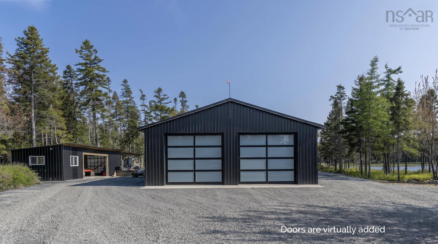 $1,380,000.00: 4125 332 Highway, East Lahave