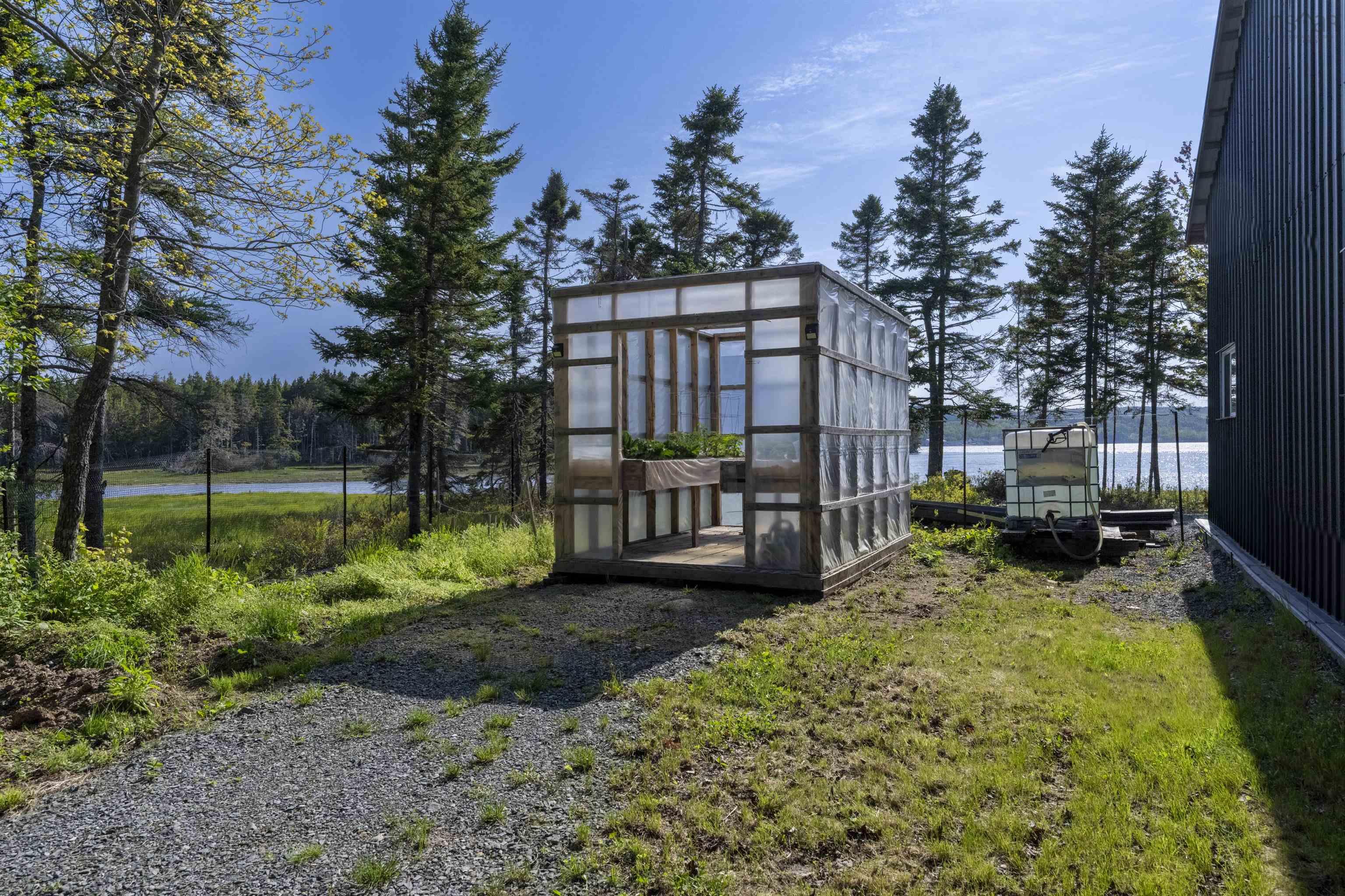 $1,500,000.00: 4125 332 Highway, East Lahave