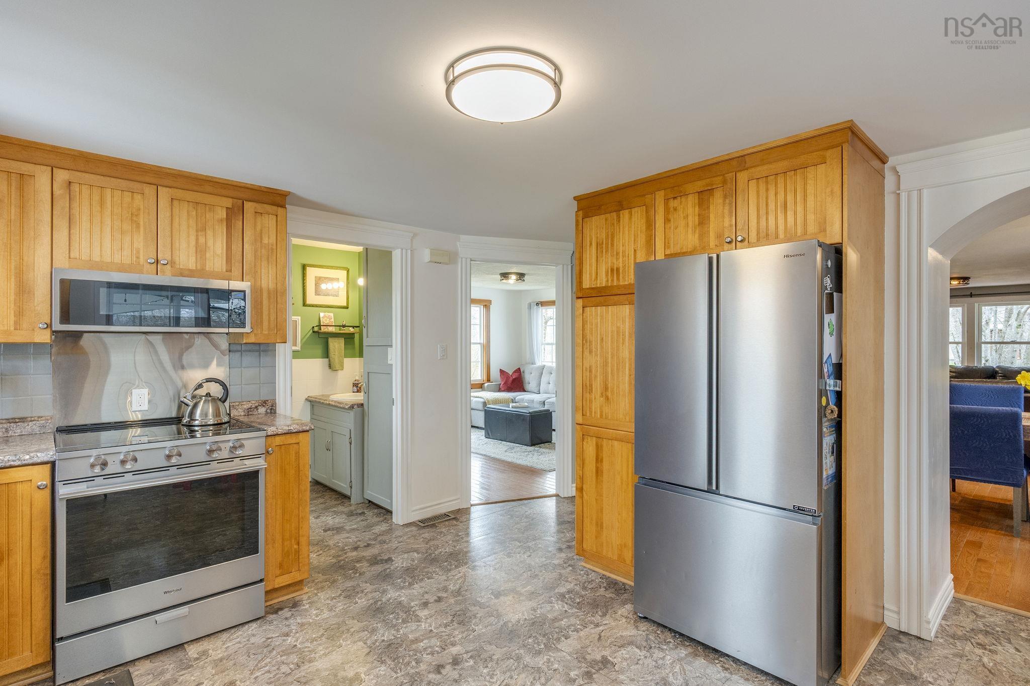 $470,000.00: 683 Messenger Road, Tremont