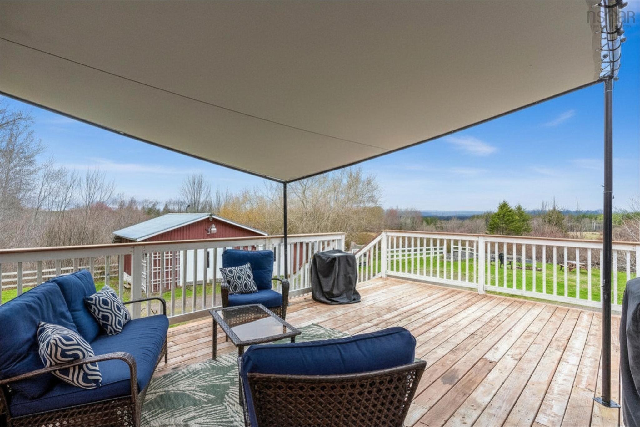 $470,000.00: 683 Messenger Road, Tremont