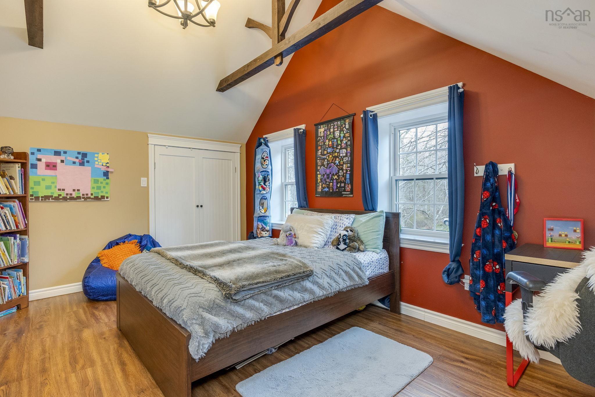 $470,000.00: 683 Messenger Road, Tremont