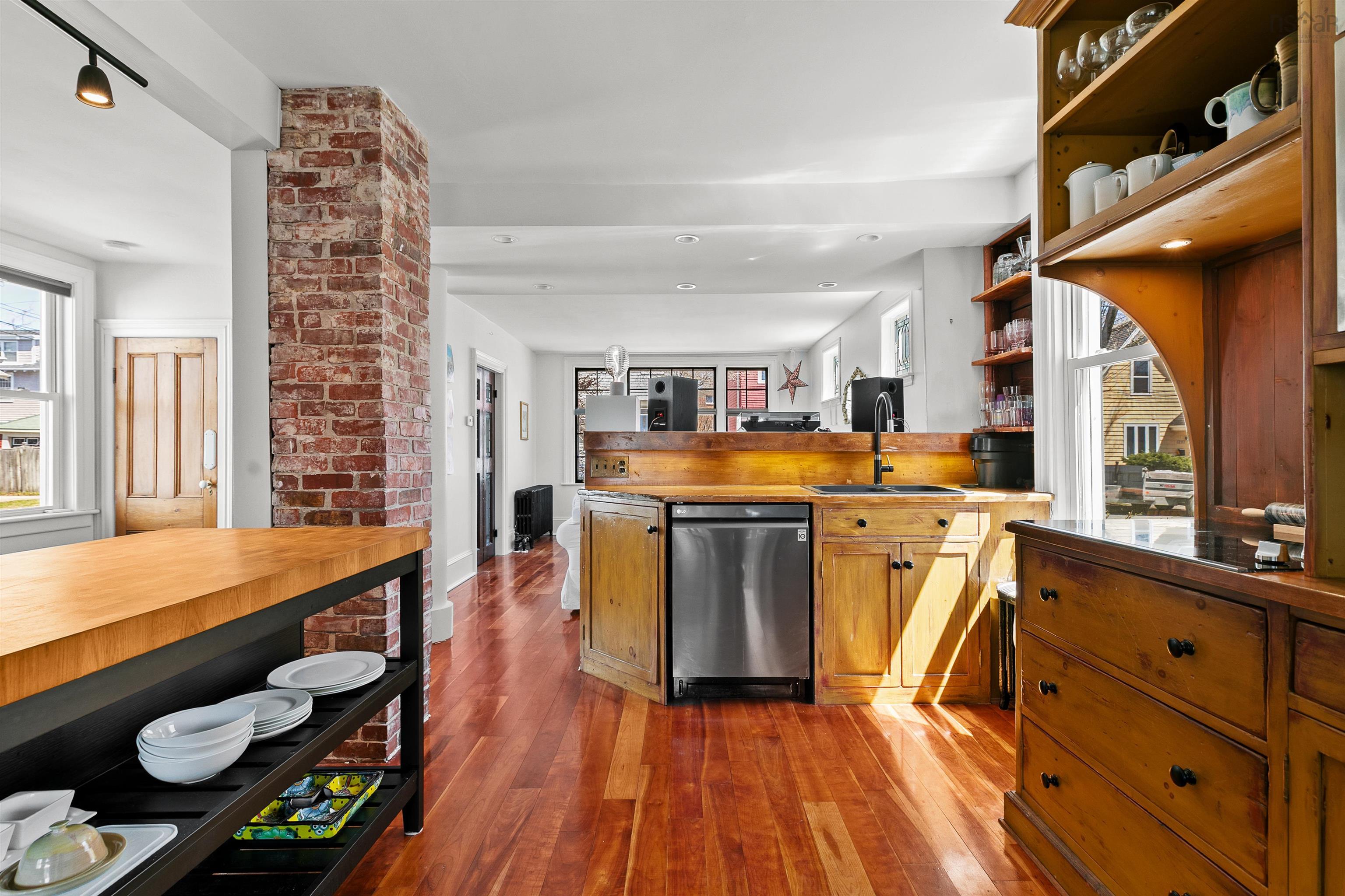 1808 Chestnut Street, Halifax, NS (MLS 202609985)