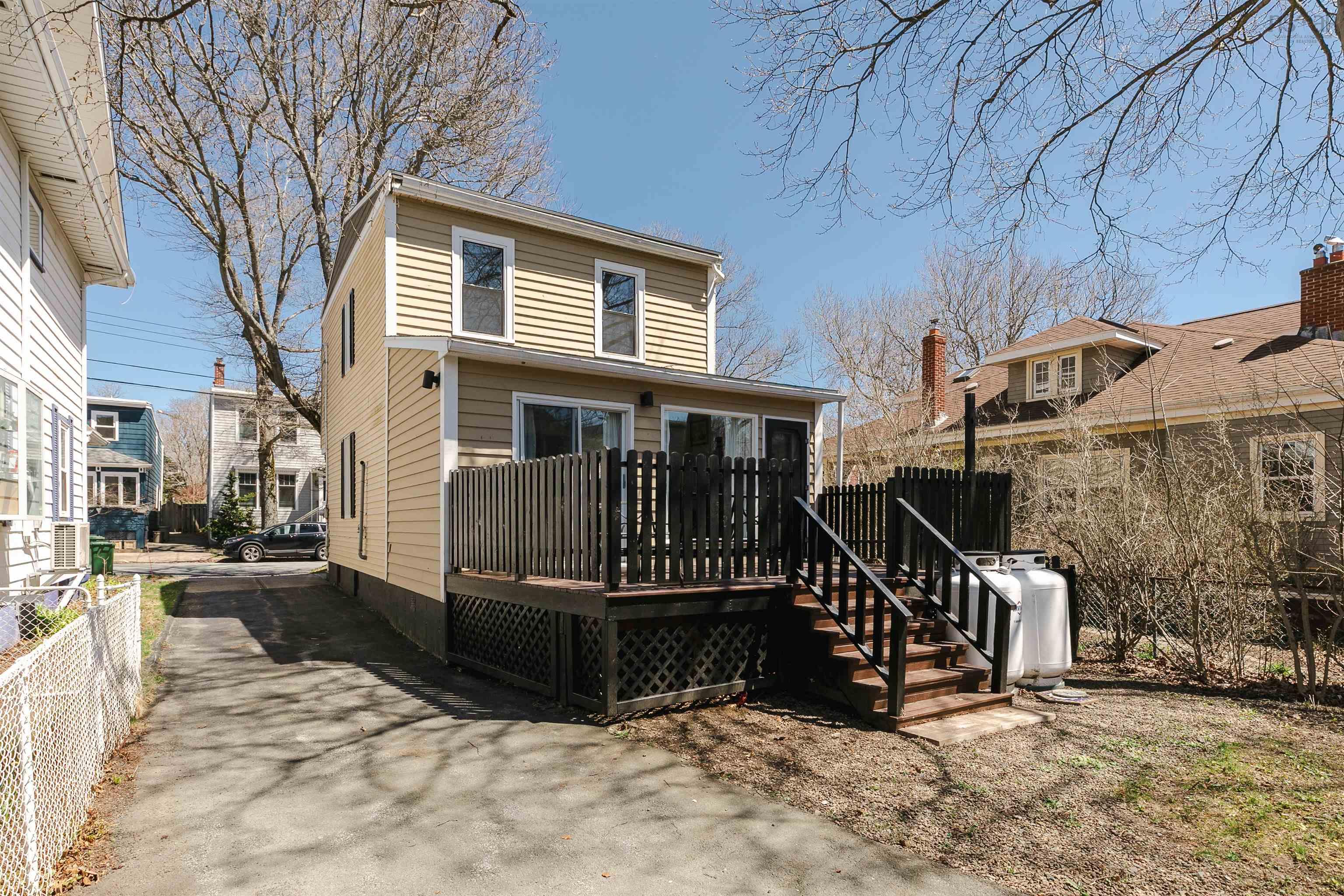 1808 Chestnut Street, Halifax, NS (MLS 202609985)
