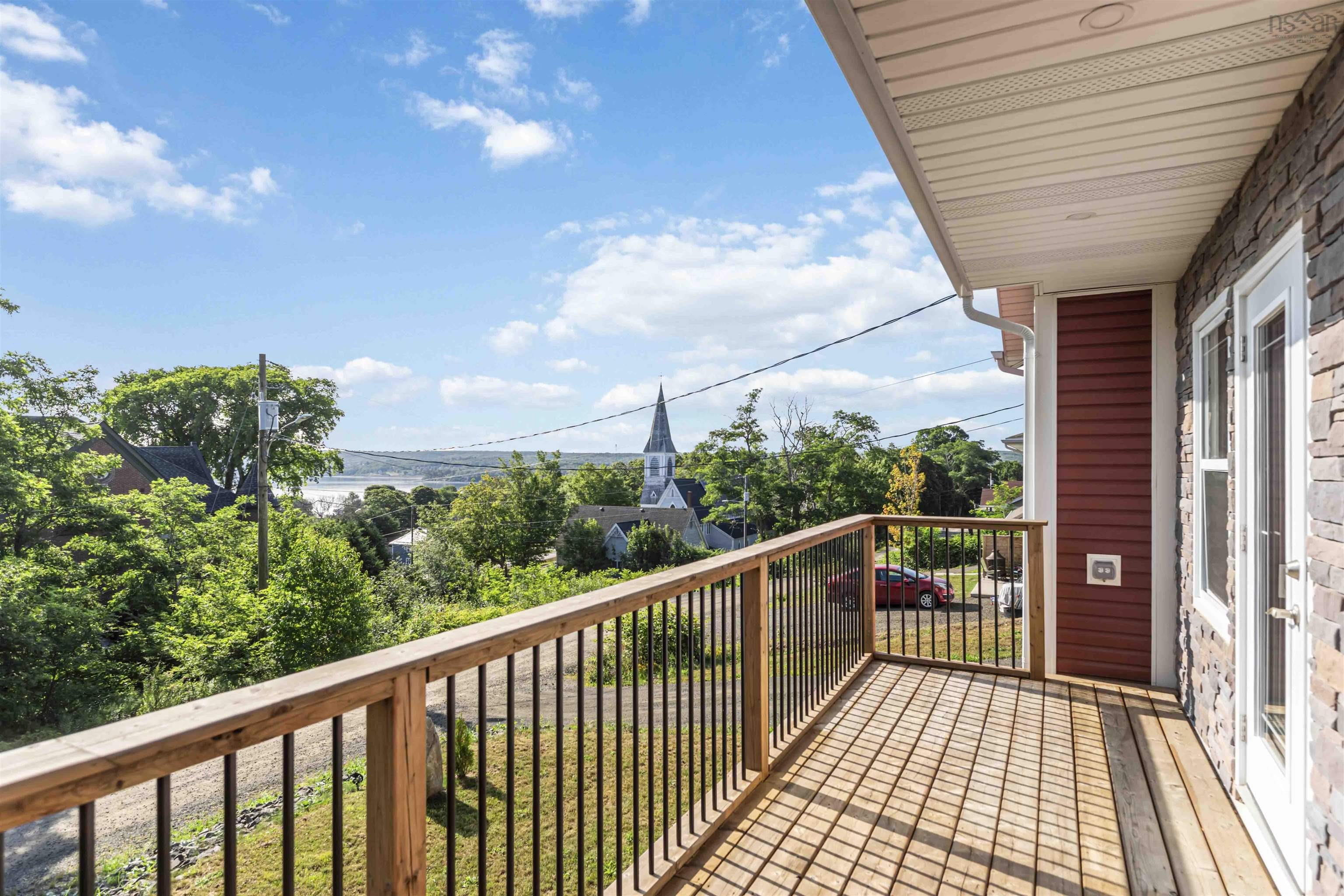 $354,900.00: 109 Second Ave Avenue, Digby