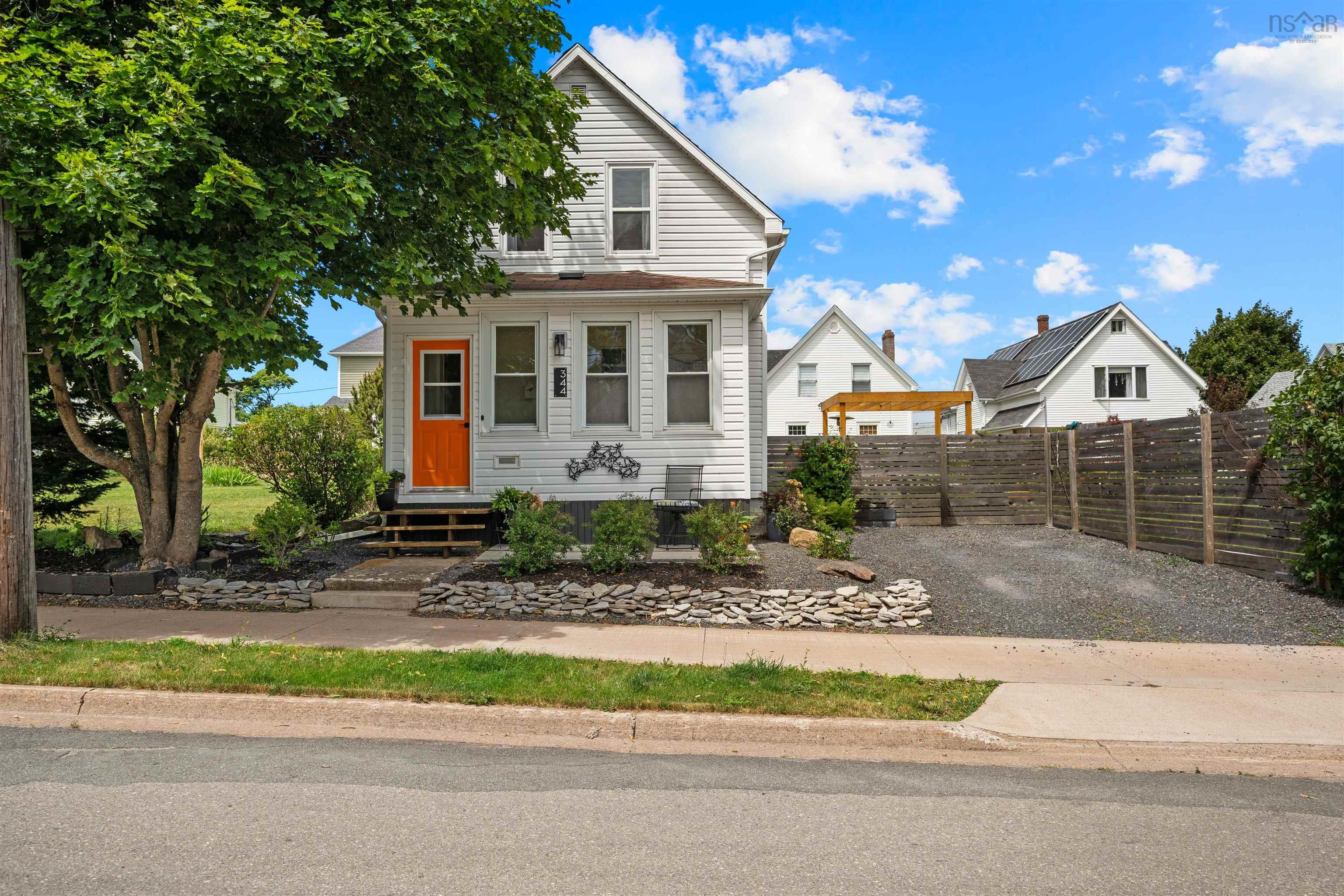 $289,900.00: 344 Brookside Ave, New Glasgow