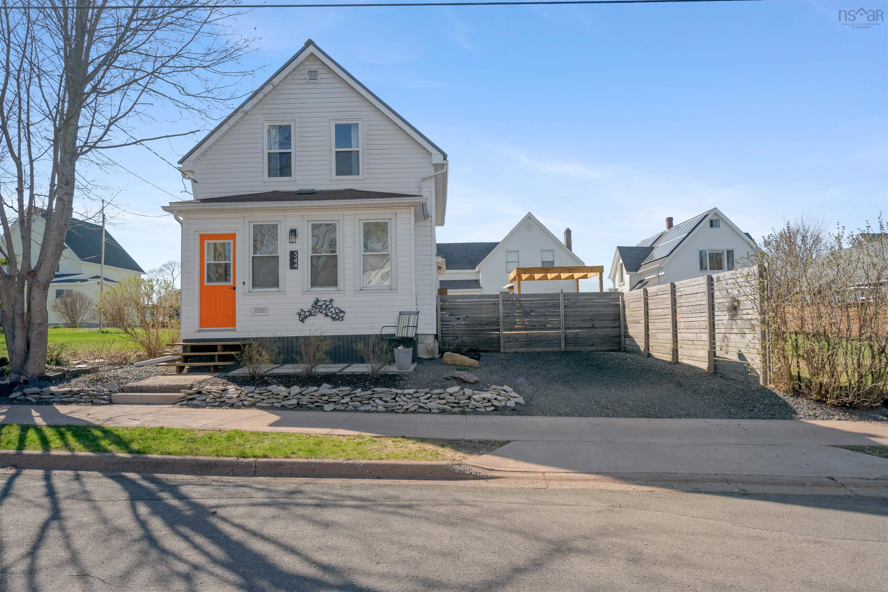$289,900.00: 344 Brookside Ave, New Glasgow