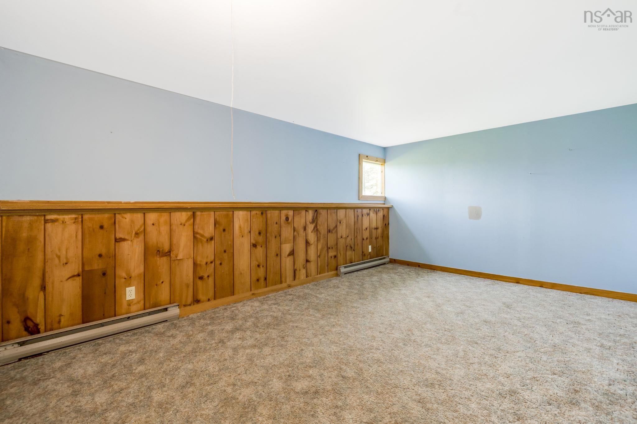 $524,900.00: 2849 Highway 215, Centre Burlington