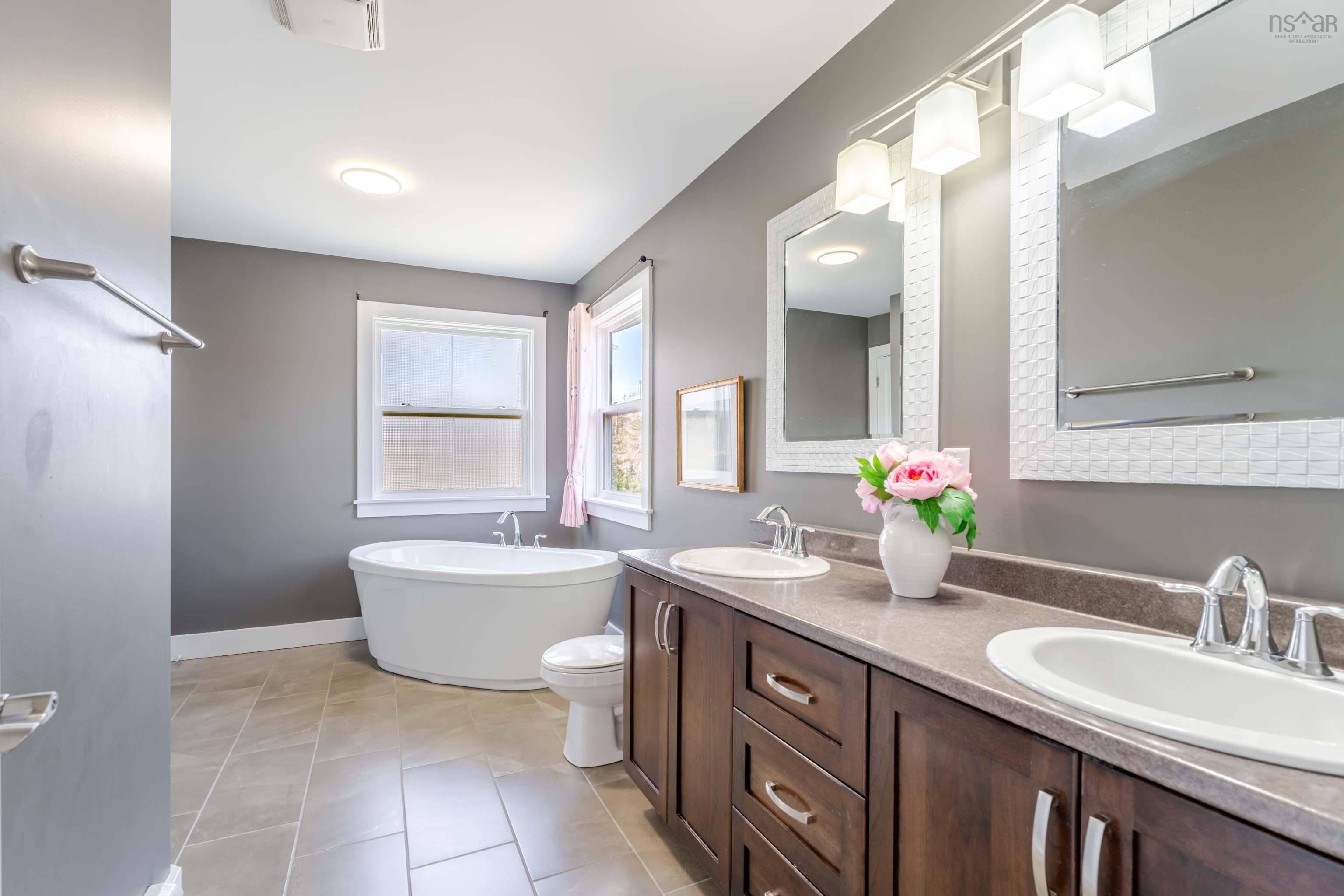 96 Hollyhock Way, Bedford, NS (MLS 202610002)