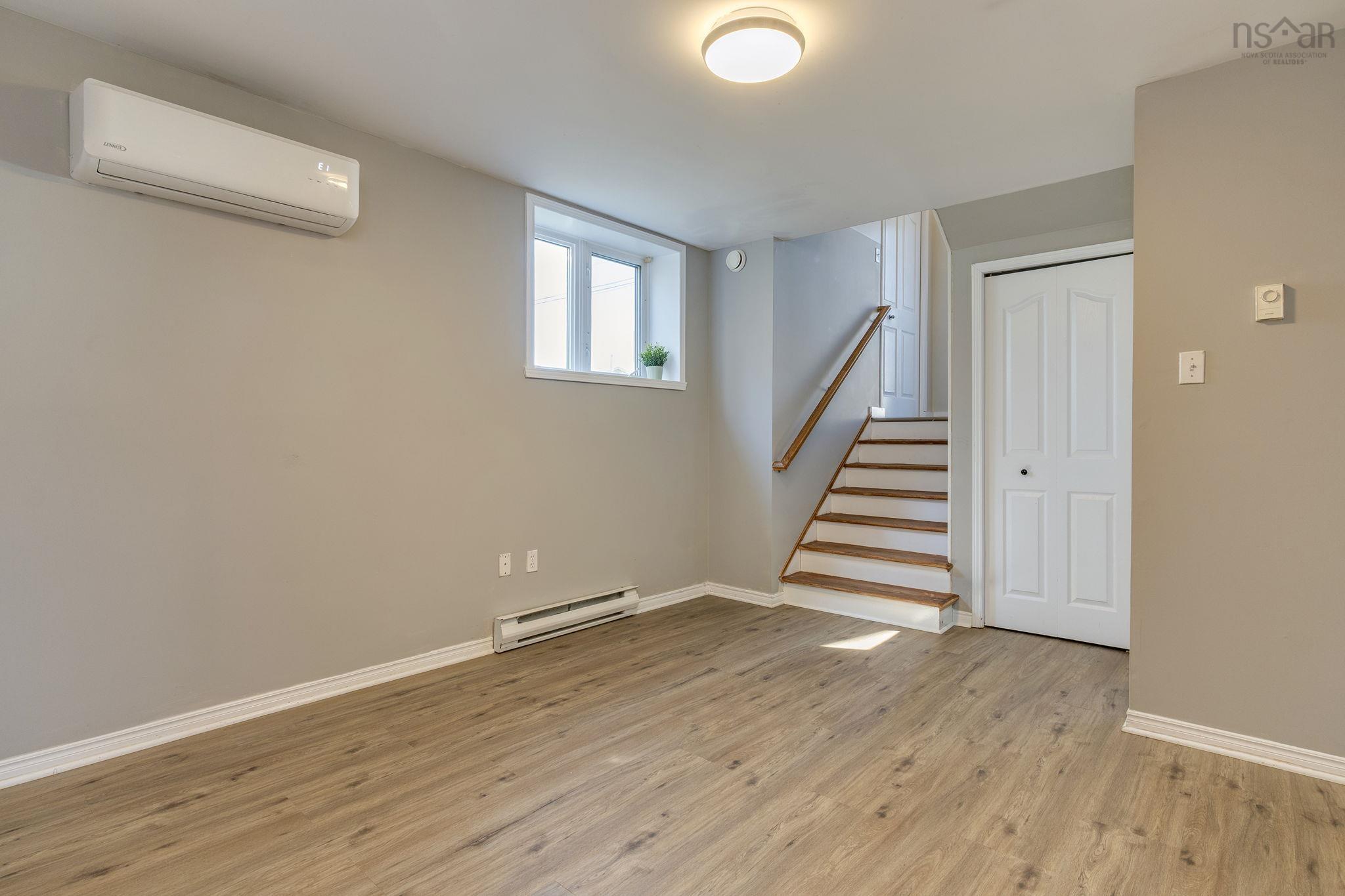 $399,900.00: 37 Cassandra Drive, Dartmouth