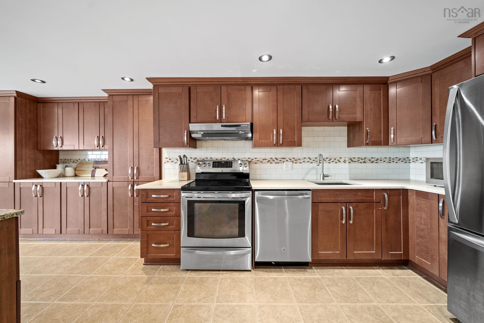 706 6369 Coburg Road, Halifax, NS (MLS 202610012)