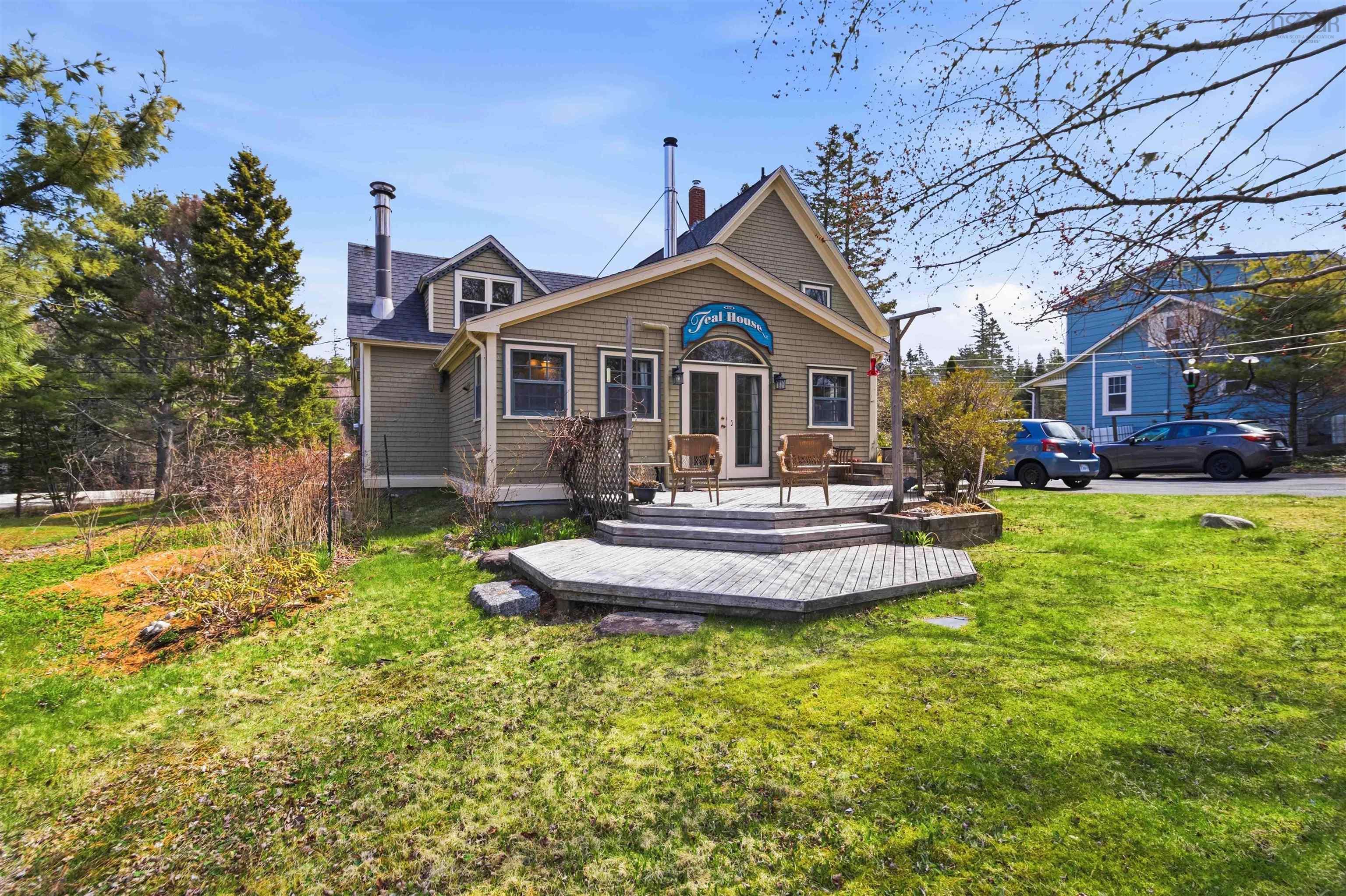 8502 St Margaret's Bay Road, Black Point, NS (MLS 202610013)
