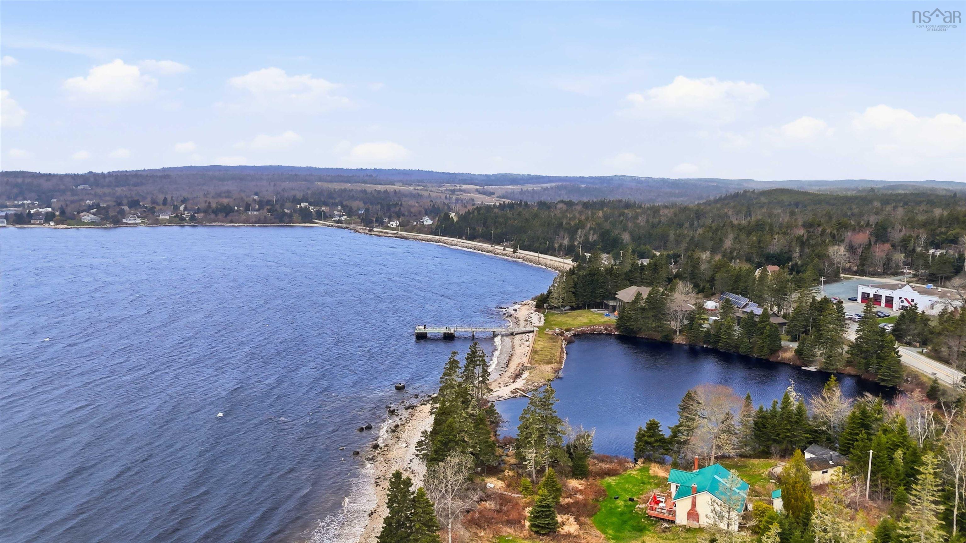 8502 St Margaret's Bay Road, Black Point, NS (MLS 202610013)