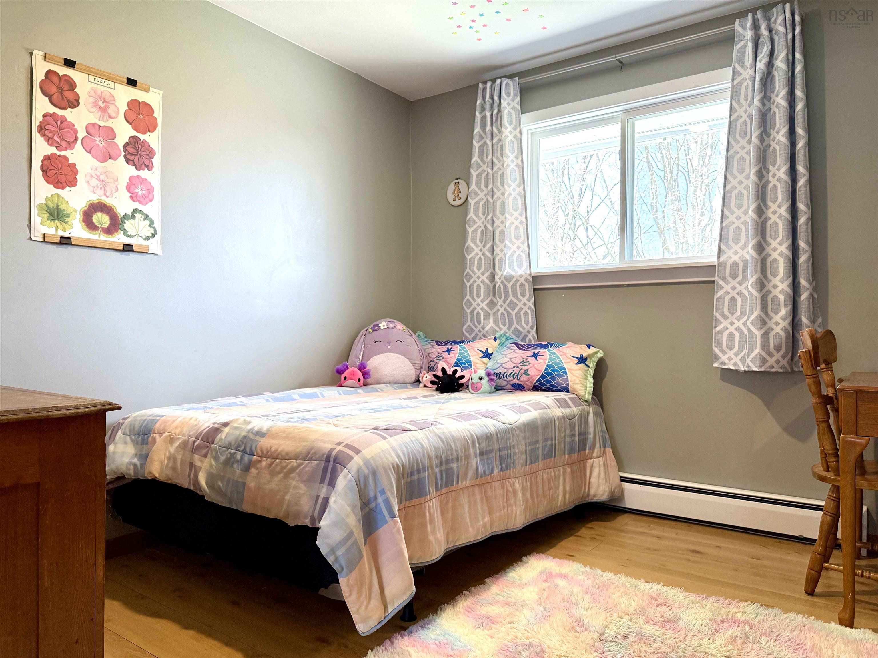 $319,900.00: 6 Durley Street, Amherst