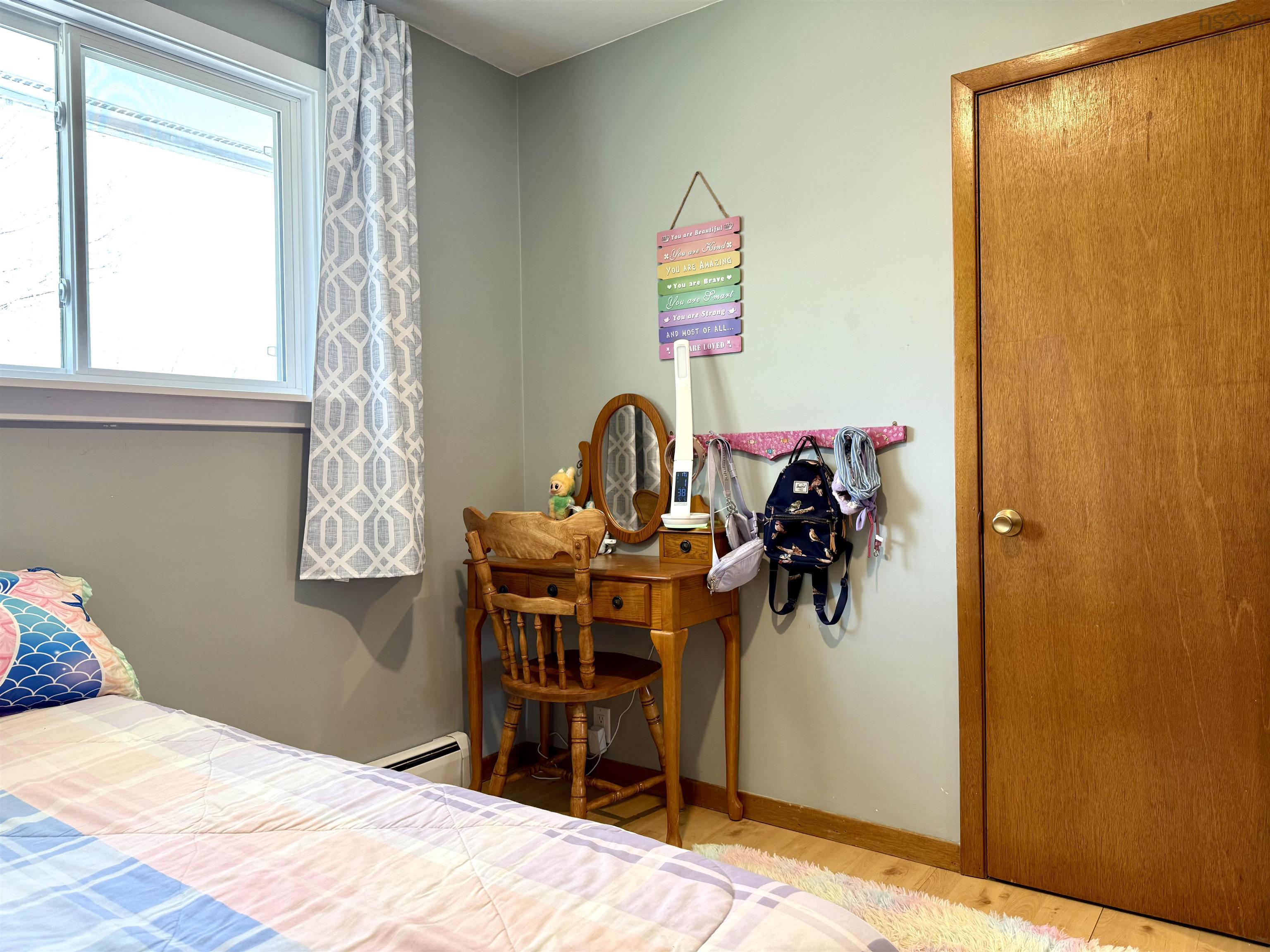 $319,900.00: 6 Durley Street, Amherst