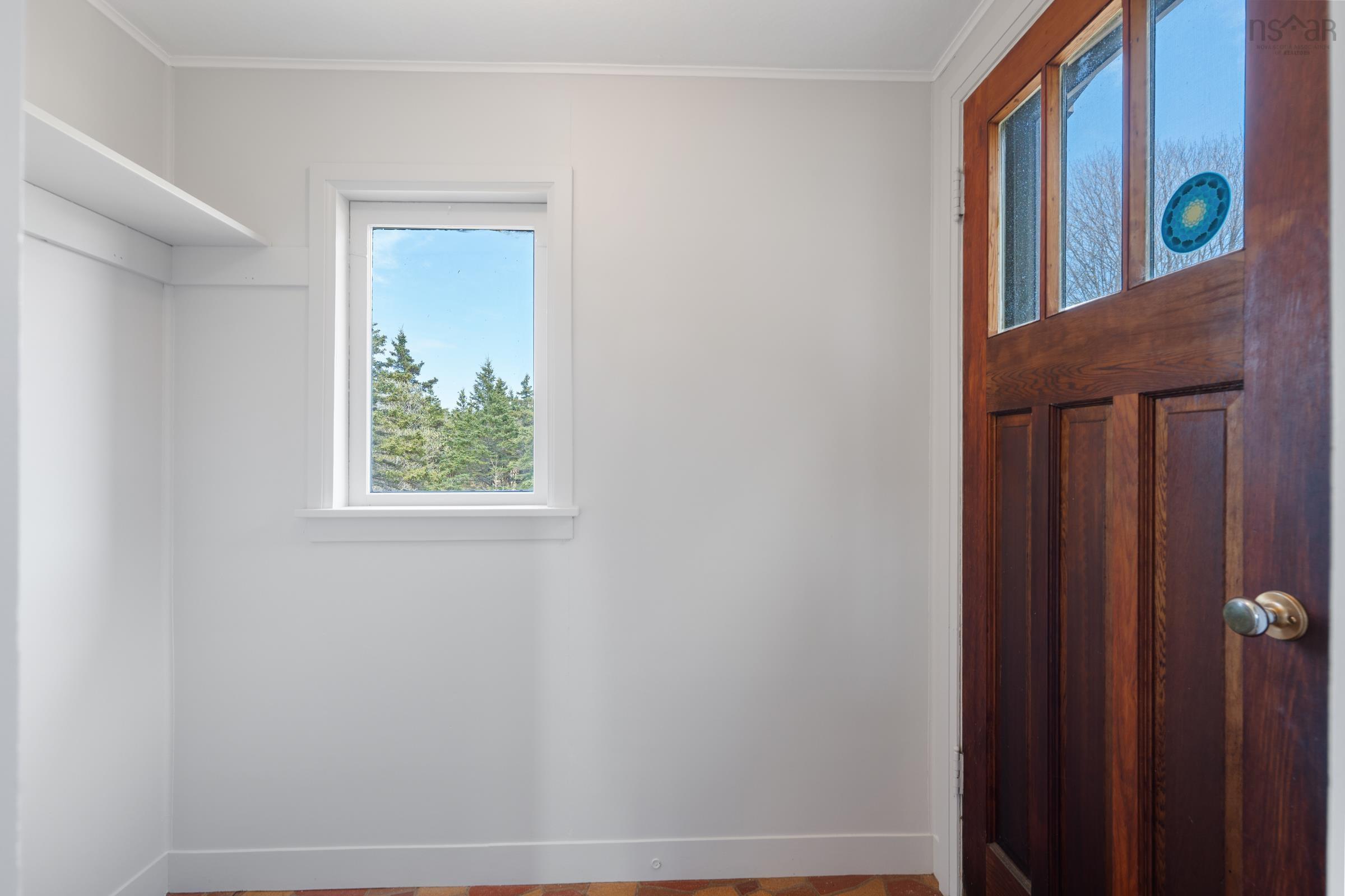 $215,000.00: 6000 Highway 1, Mavillette
