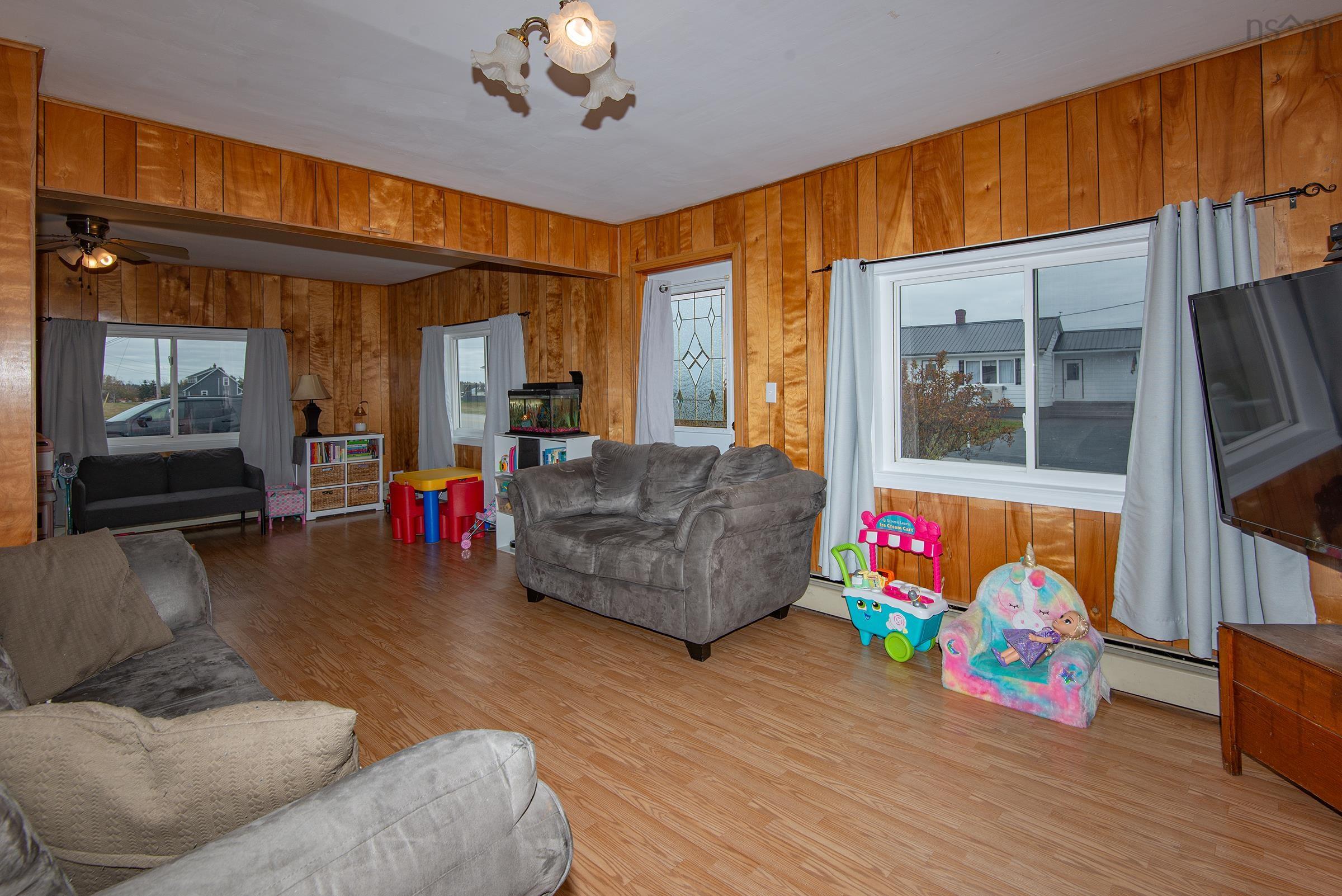$260,000.00: 795 Saulnierville Road, Saulnierville
