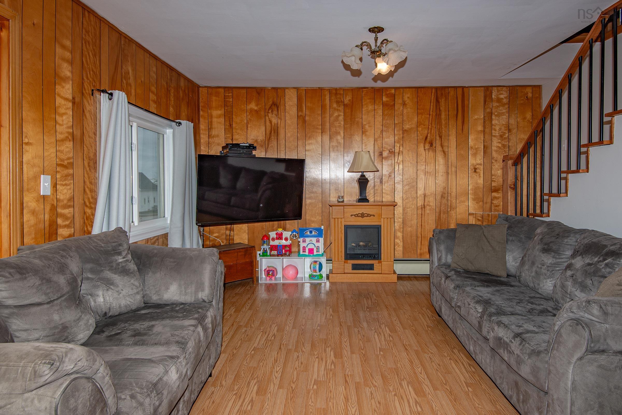 $260,000.00: 795 Saulnierville Road, Saulnierville