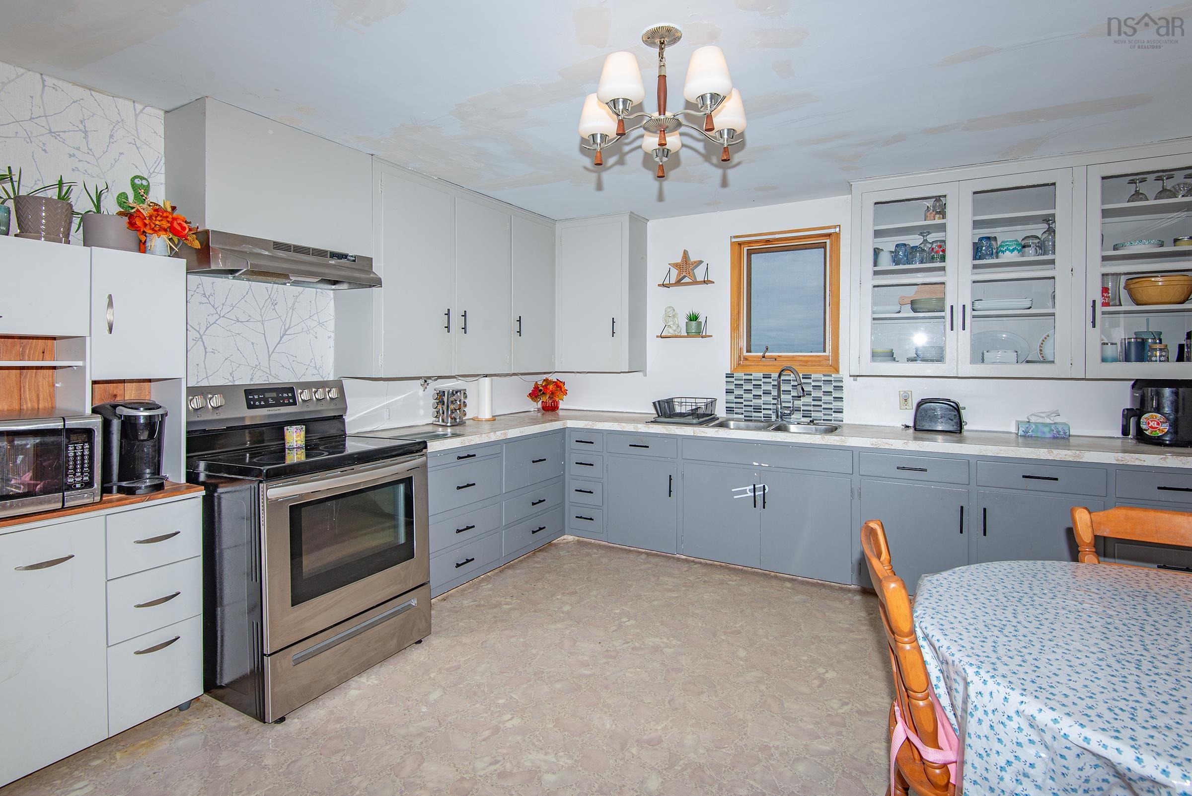 $260,000.00: 795 Saulnierville Road, Saulnierville