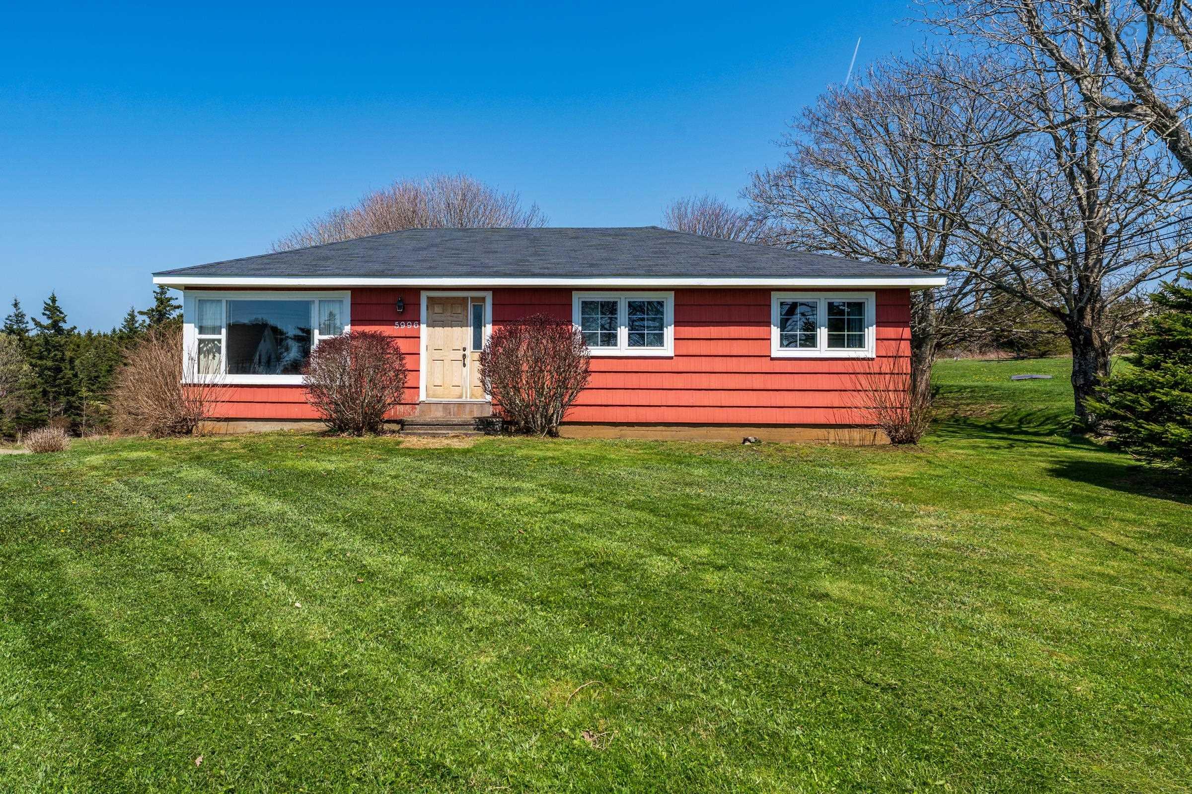 $279,000.00: 5996 Highway 1, Mavillette