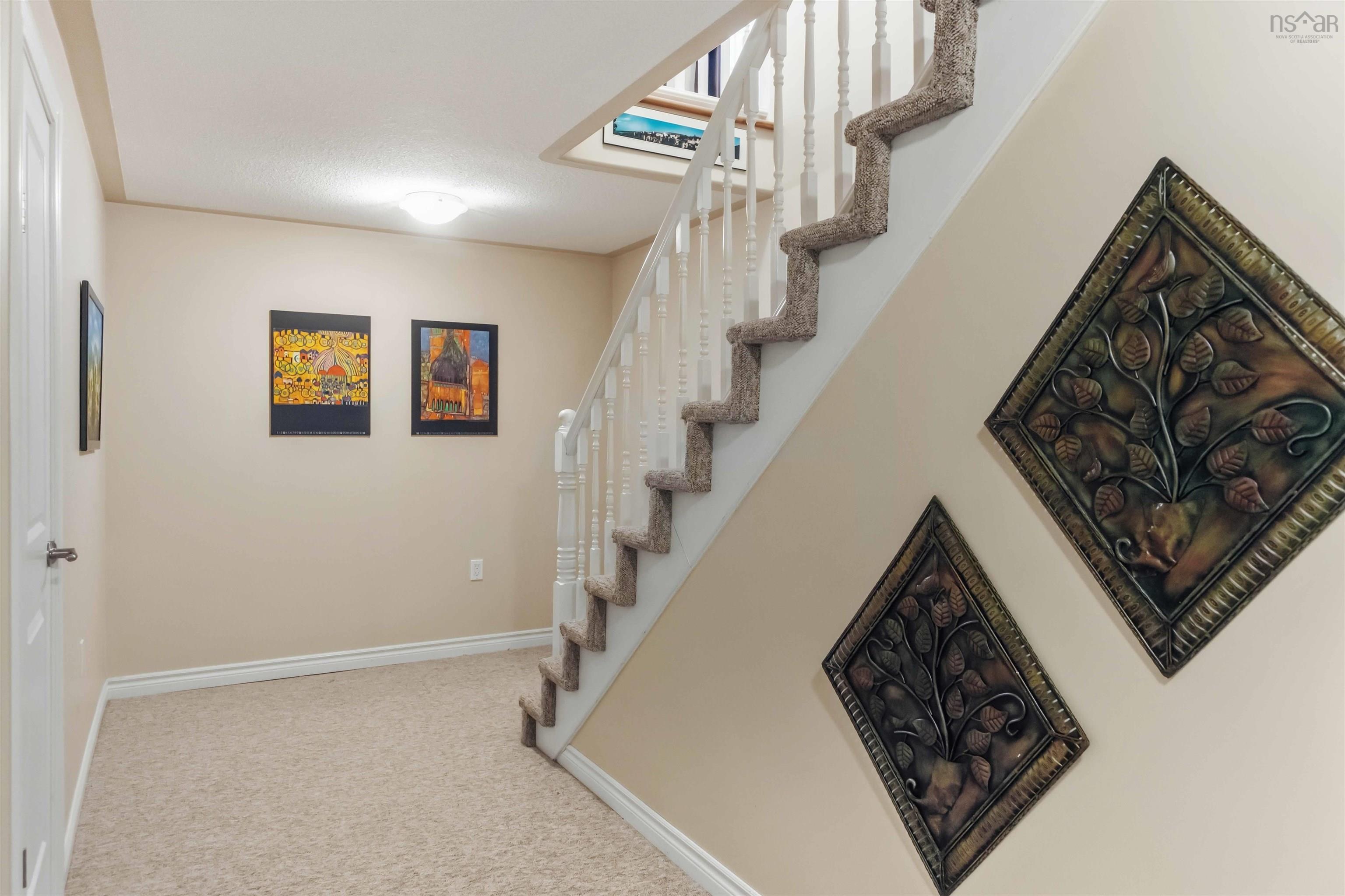 $535,000.00: 1841 Acadia Drive, Kingston
