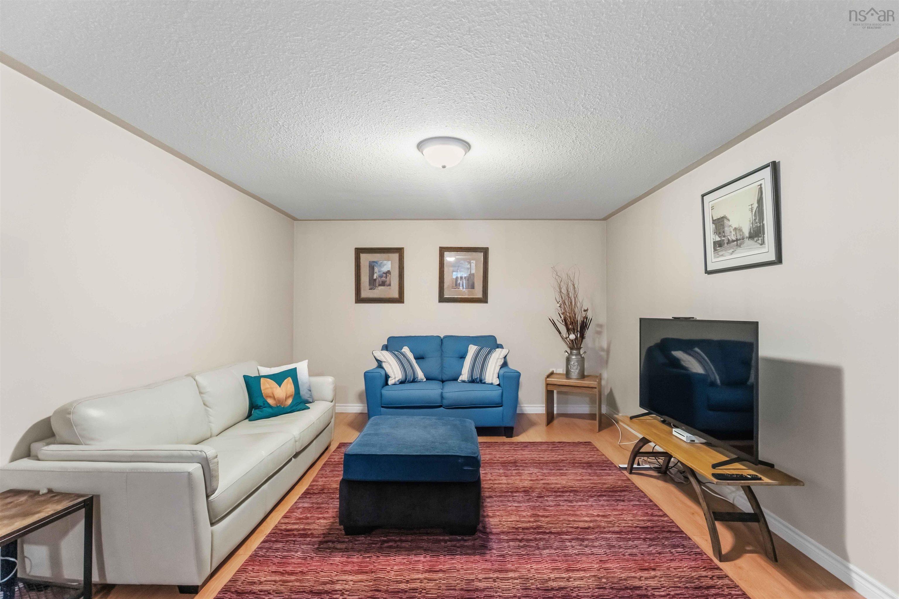 $535,000.00: 1841 Acadia Drive, Kingston