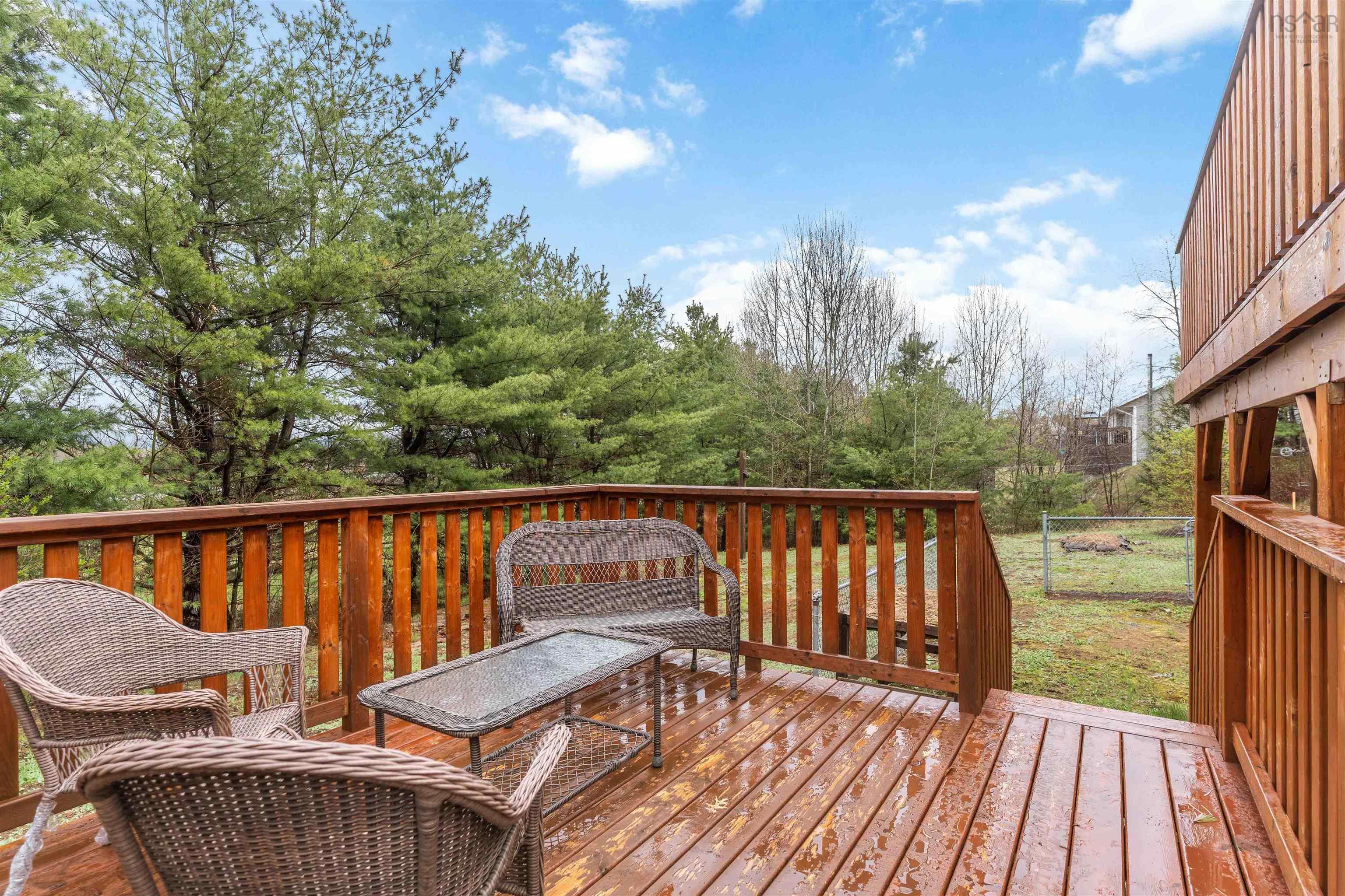 $535,000.00: 1841 Acadia Drive, Kingston