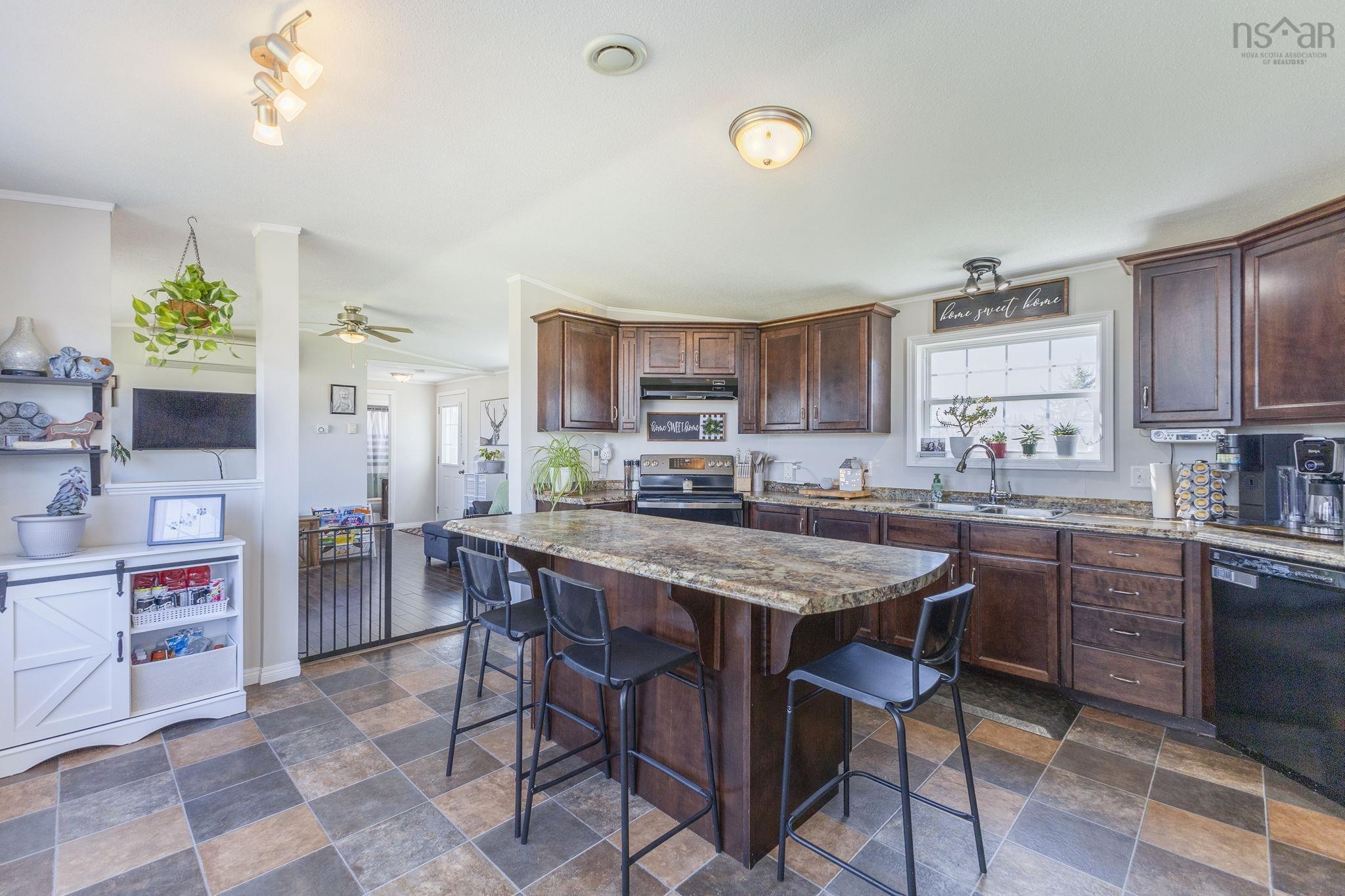 $384,950.00: 18 Chisholm Rd Road, Debert