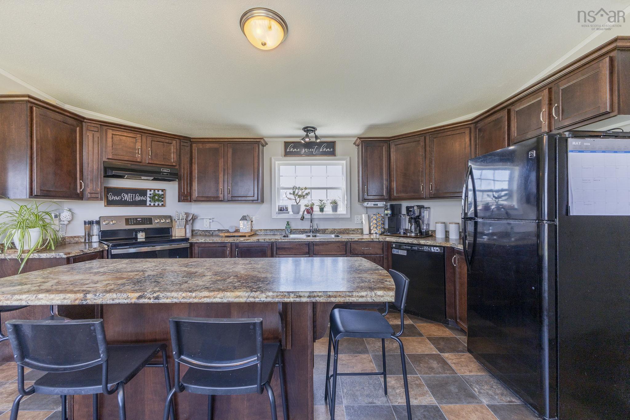 $384,950.00: 18 Chisholm Rd Road, Debert